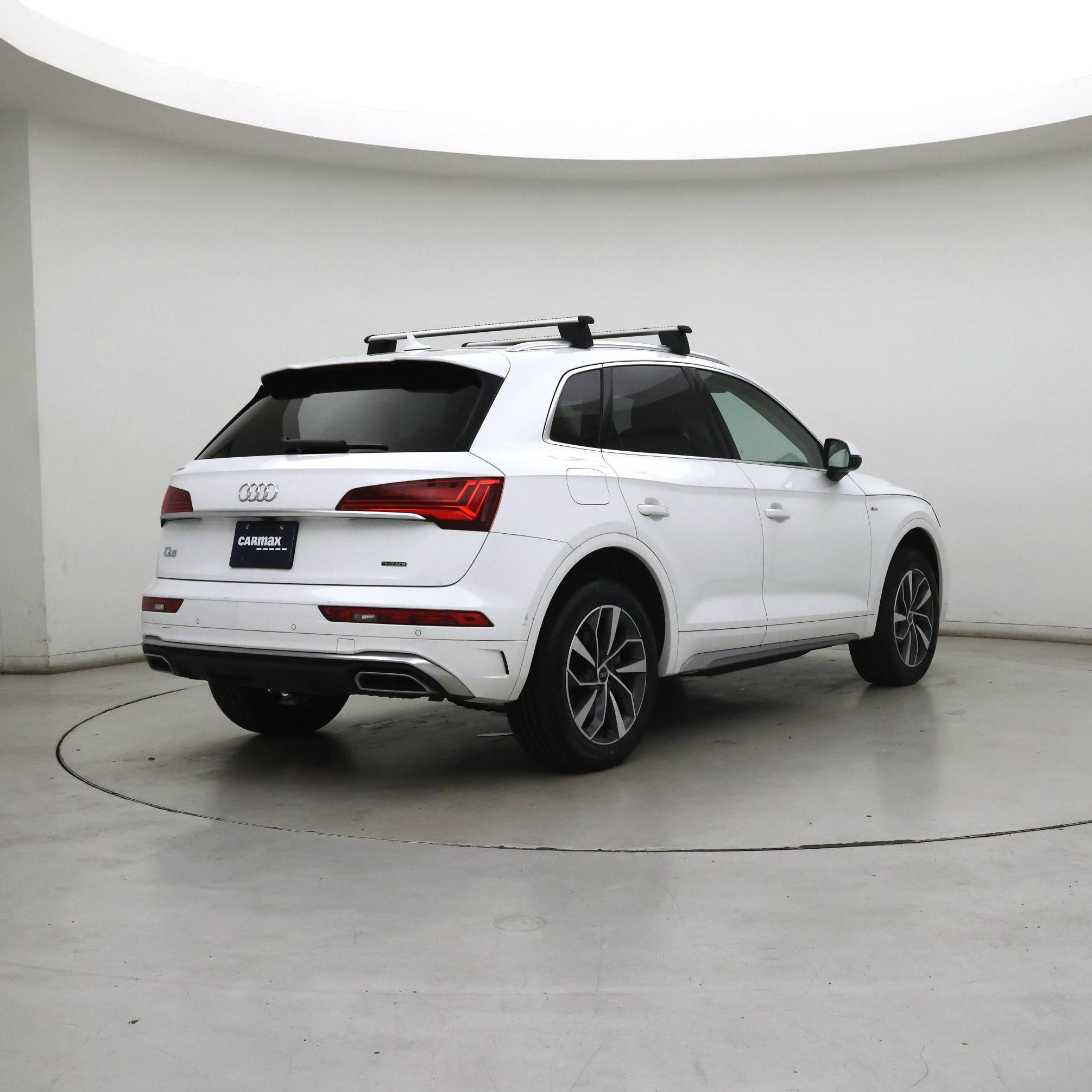 Thumbnail: 2023 Audi Q5 - 8