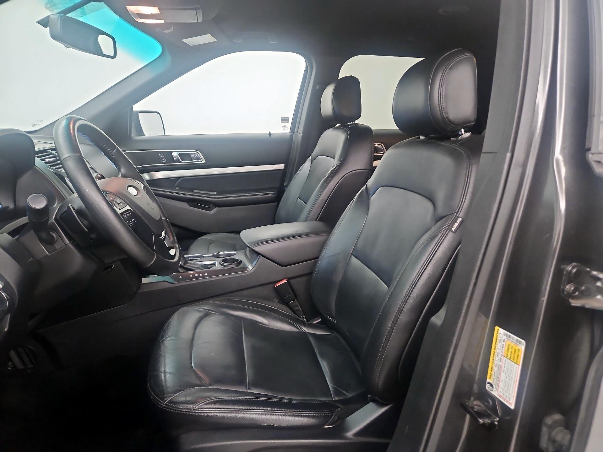 Thumbnail: 2017 Ford Explorer - 11