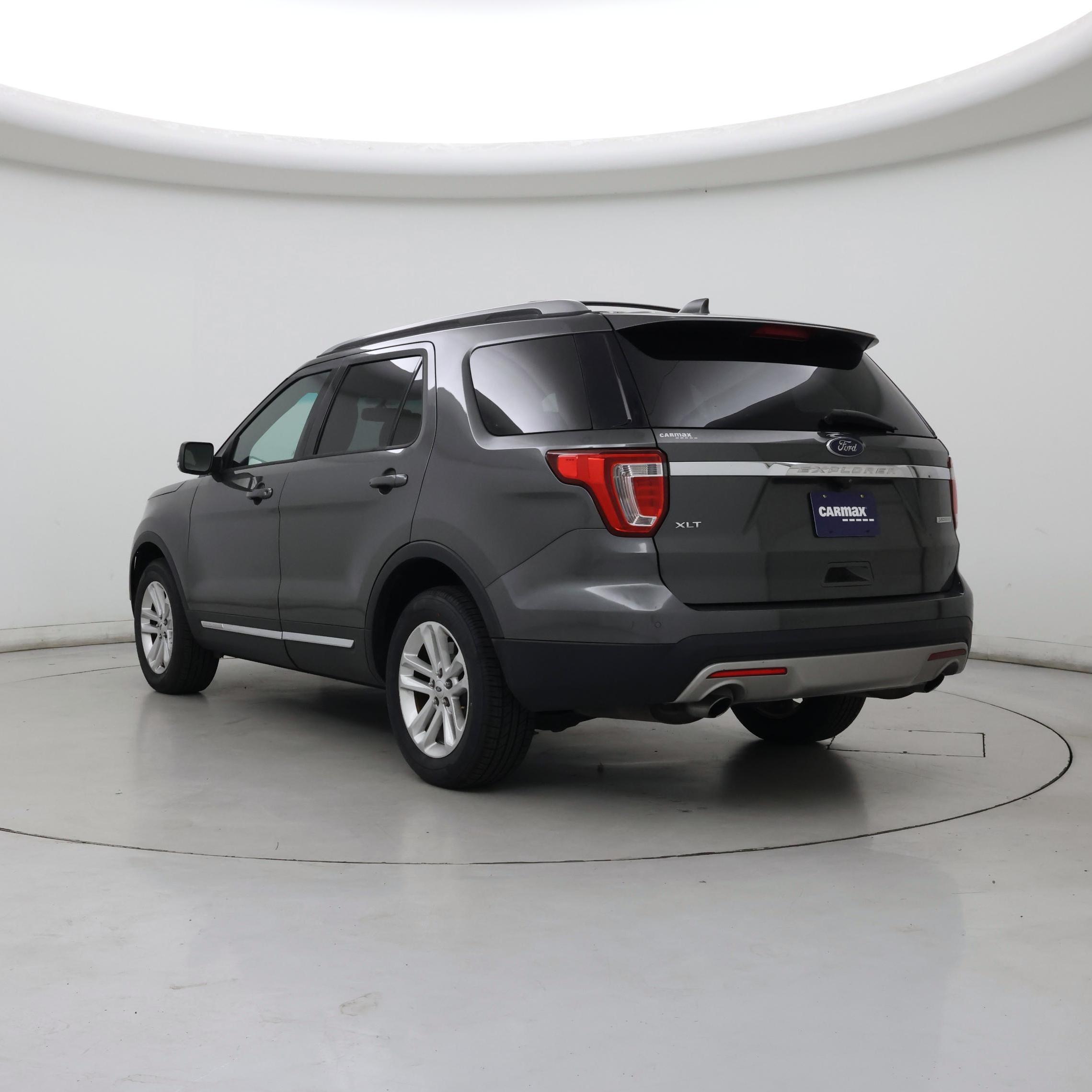 Thumbnail: 2017 Ford Explorer - 2
