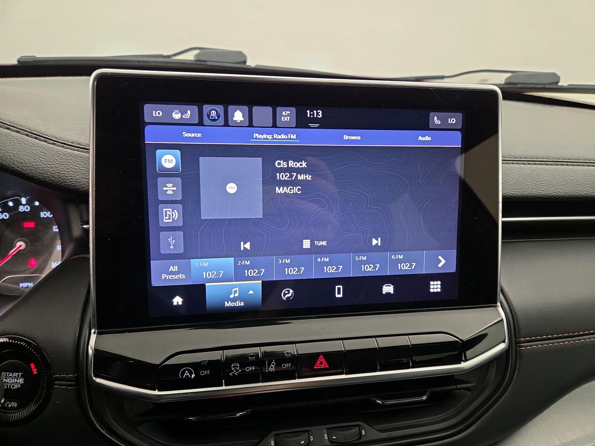 Thumbnail: 2022 Jeep Compass - 15