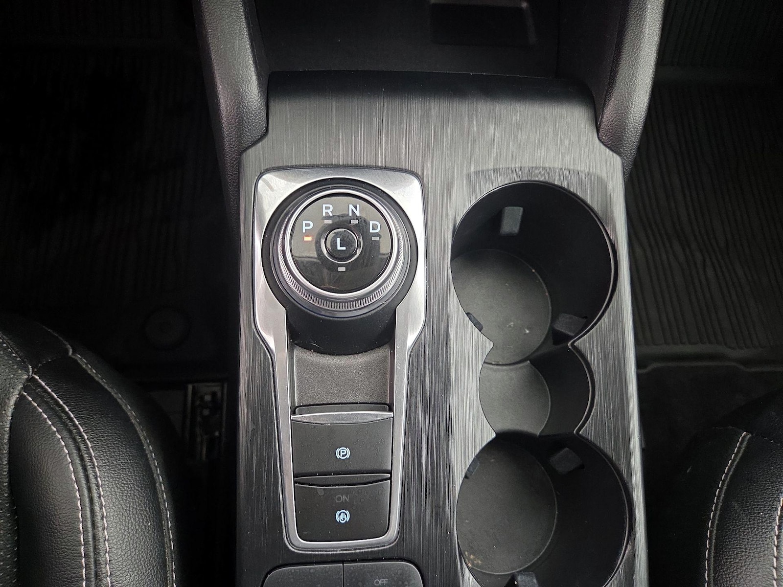 2022 Ford Escape SEL - Photo 19