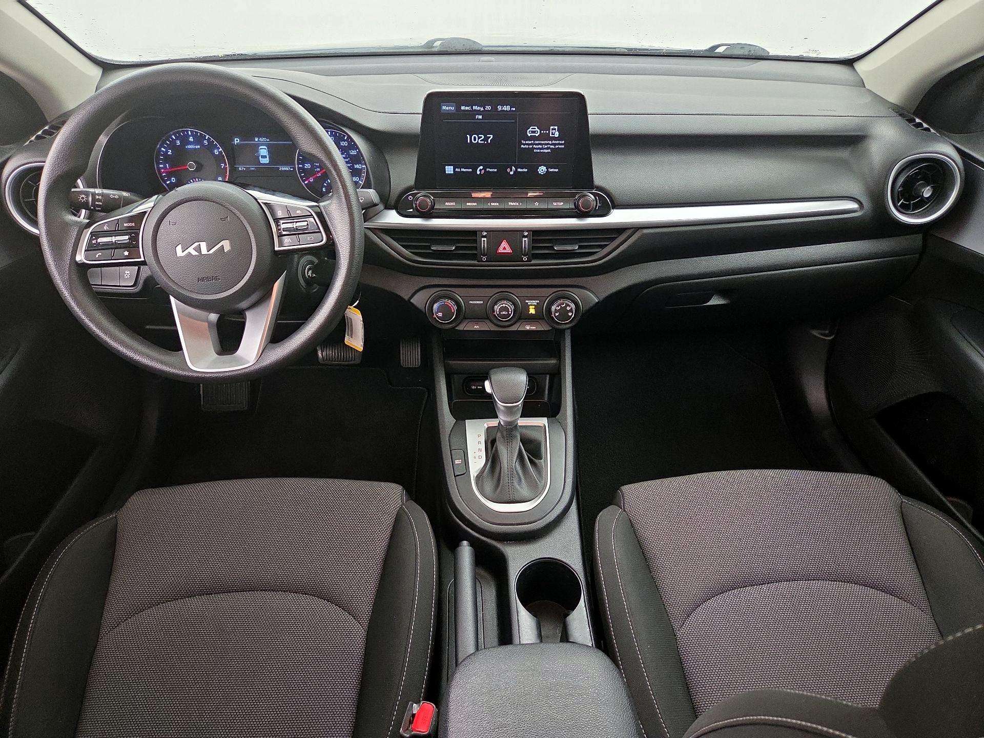 Thumbnail: 2023 Kia Forte - 9