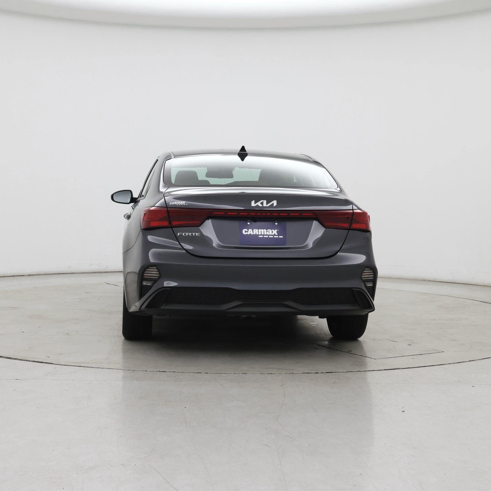 Thumbnail: 2023 Kia Forte - 6