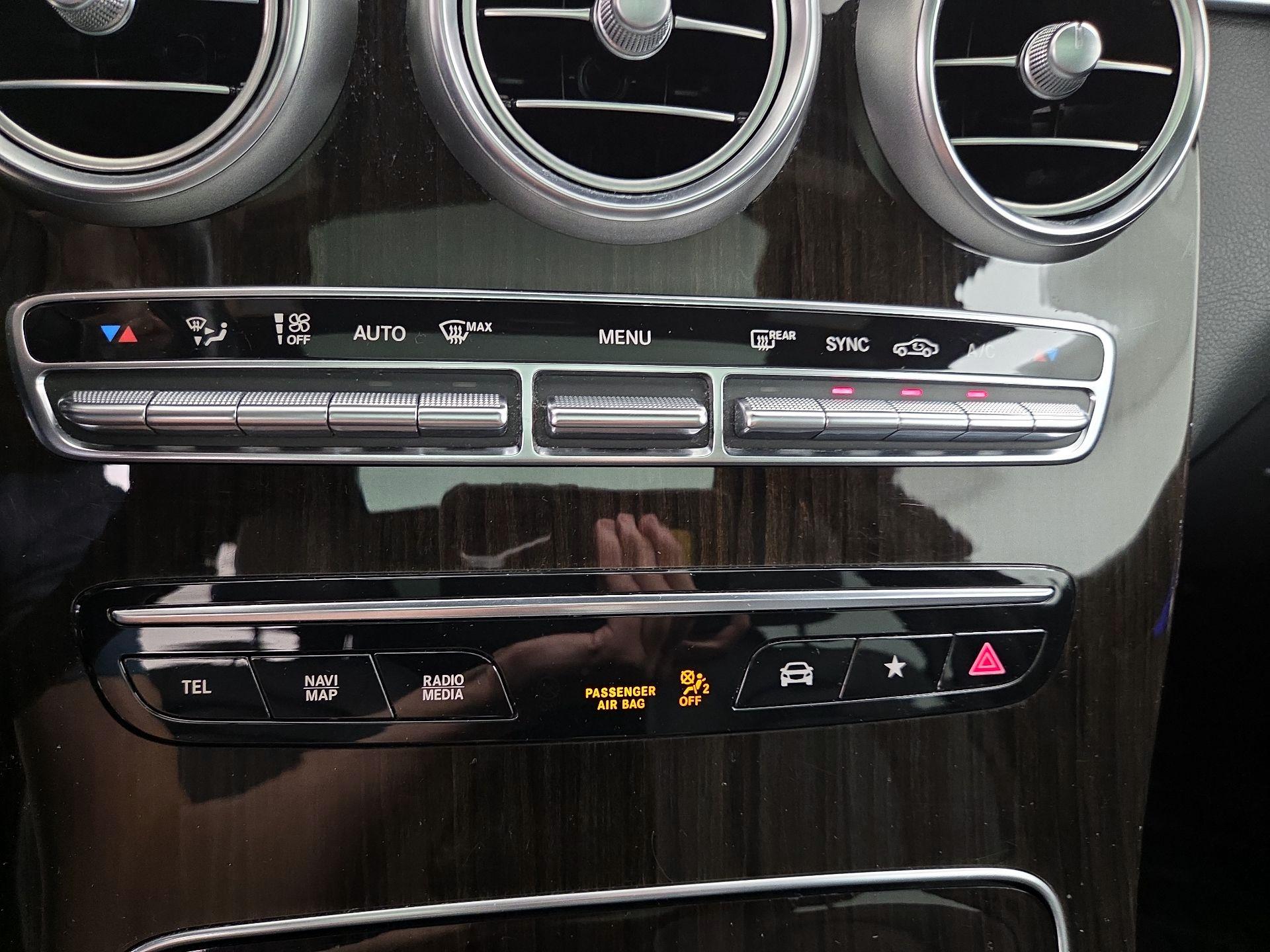 Thumbnail: 2021 Mercedes-Benz GLC - 16