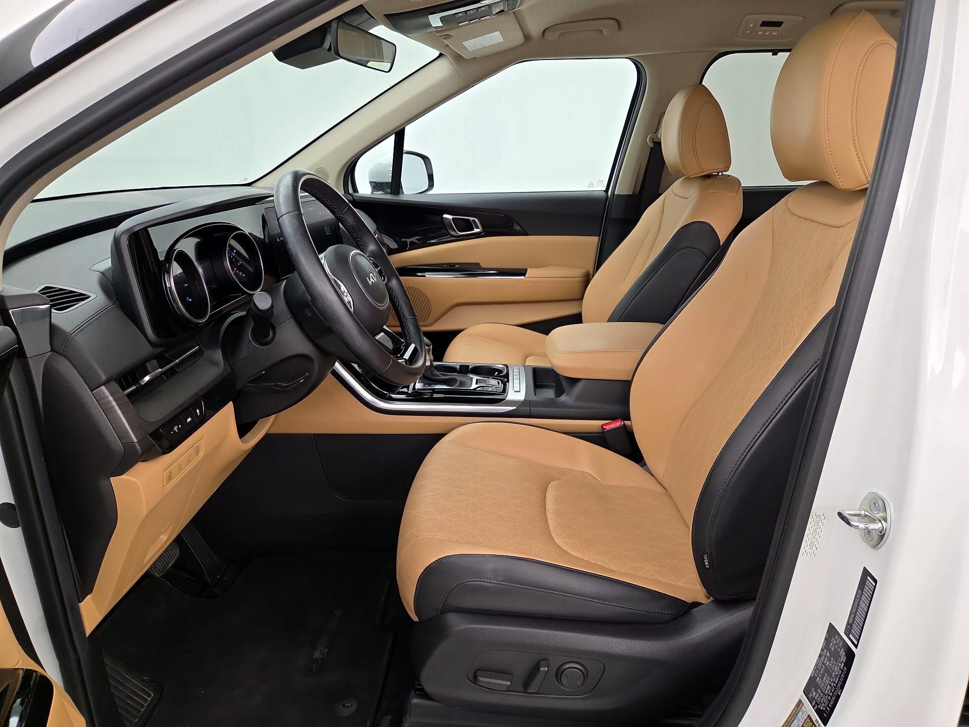 Thumbnail: 2024 Kia Carnival - 11