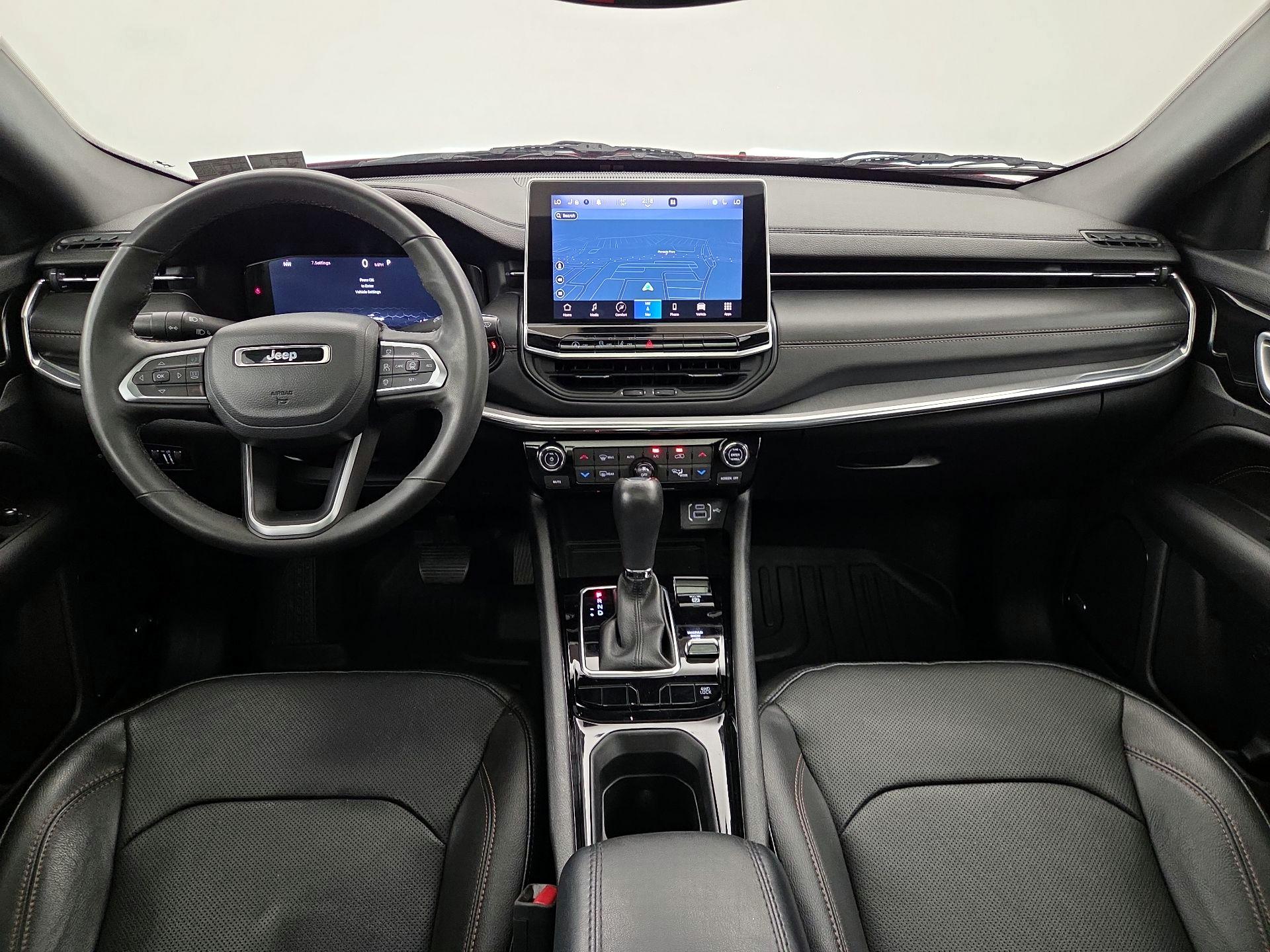 Thumbnail: 2023 Jeep Compass - 9
