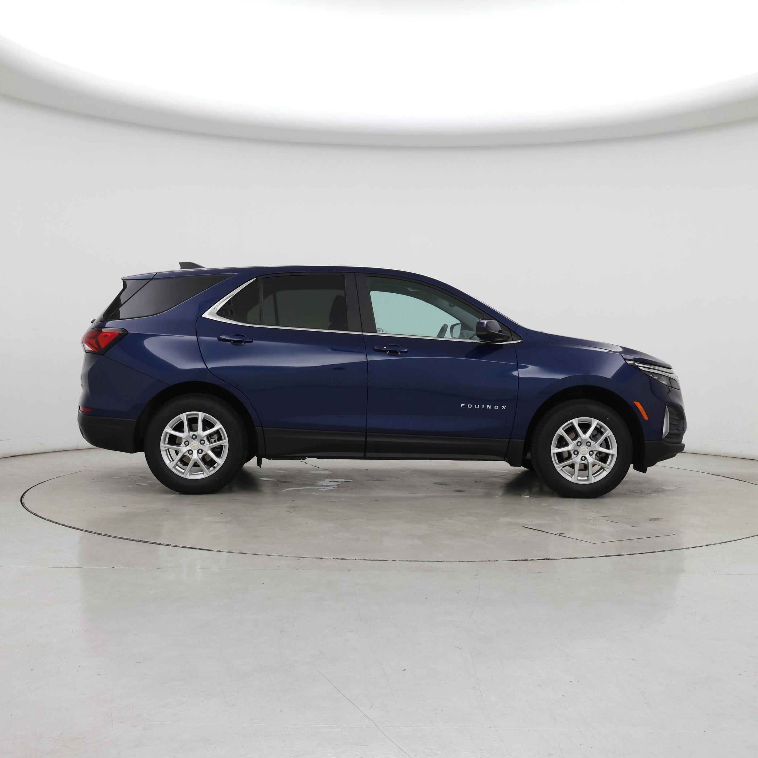 Thumbnail: 2023 Chevrolet Equinox - 7