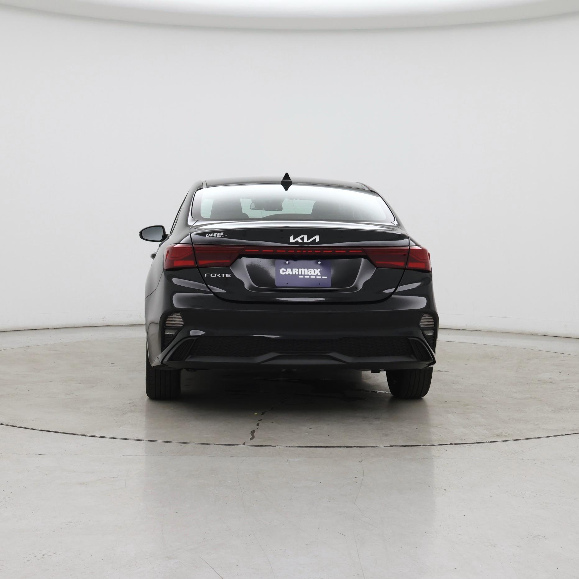 Thumbnail: 2023 Kia Forte - 6