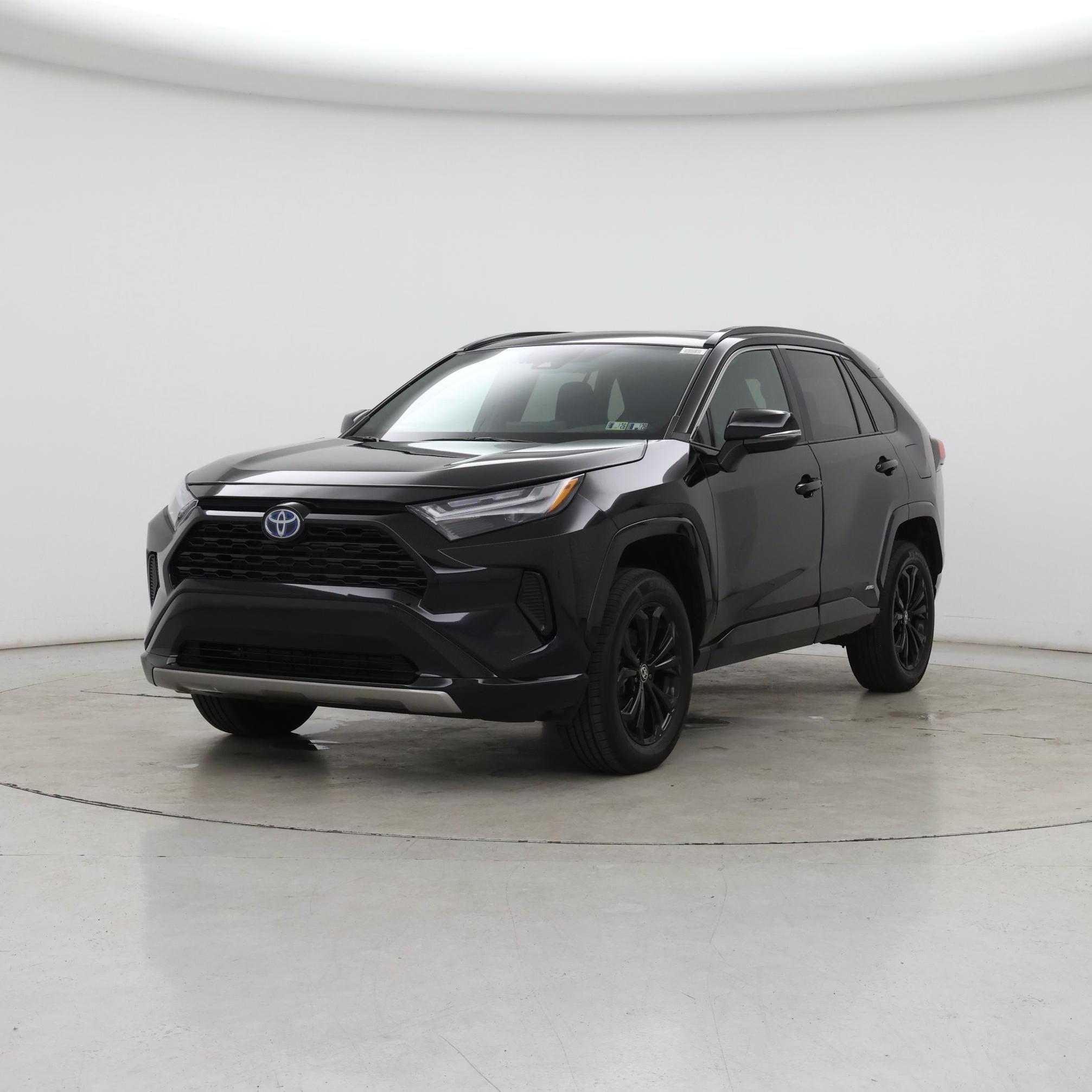 Thumbnail: 2022 Toyota RAV4 - 4