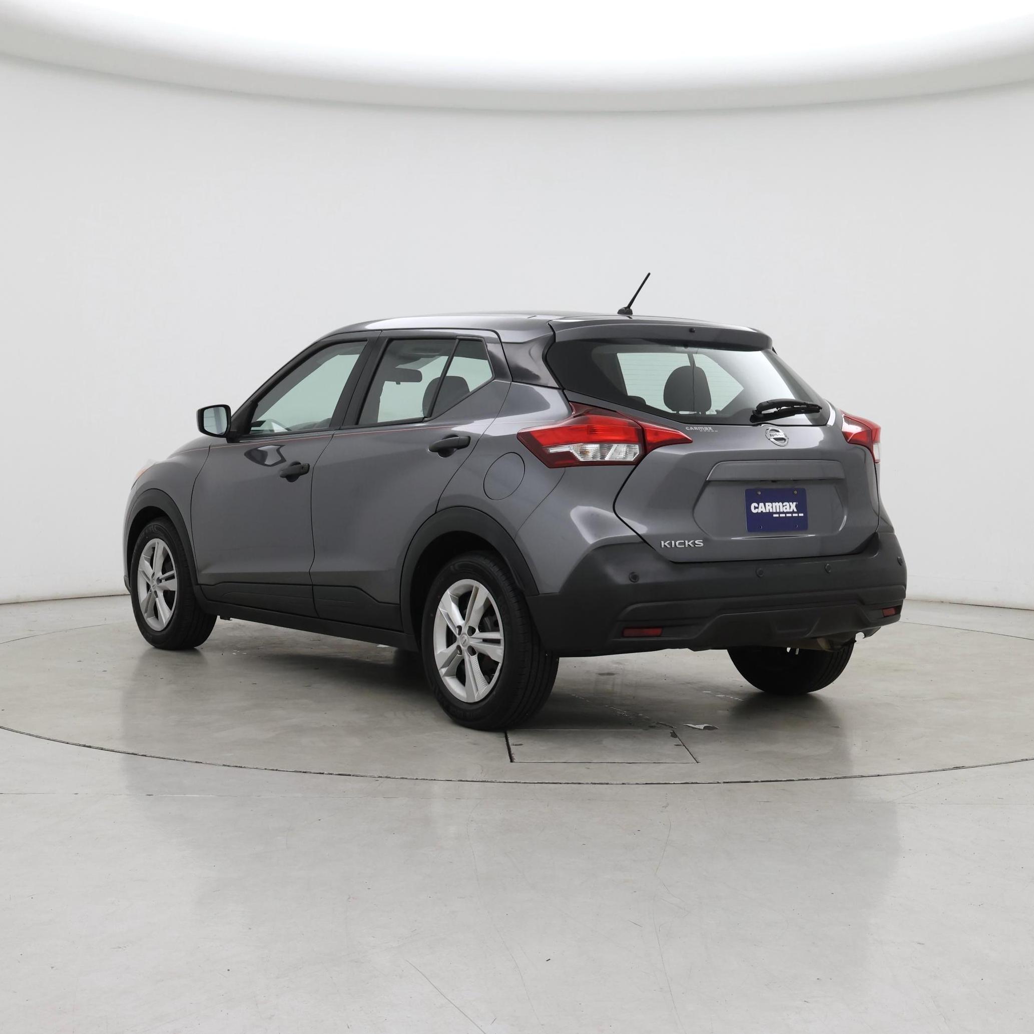 Thumbnail: 2020 Nissan Kicks - 2