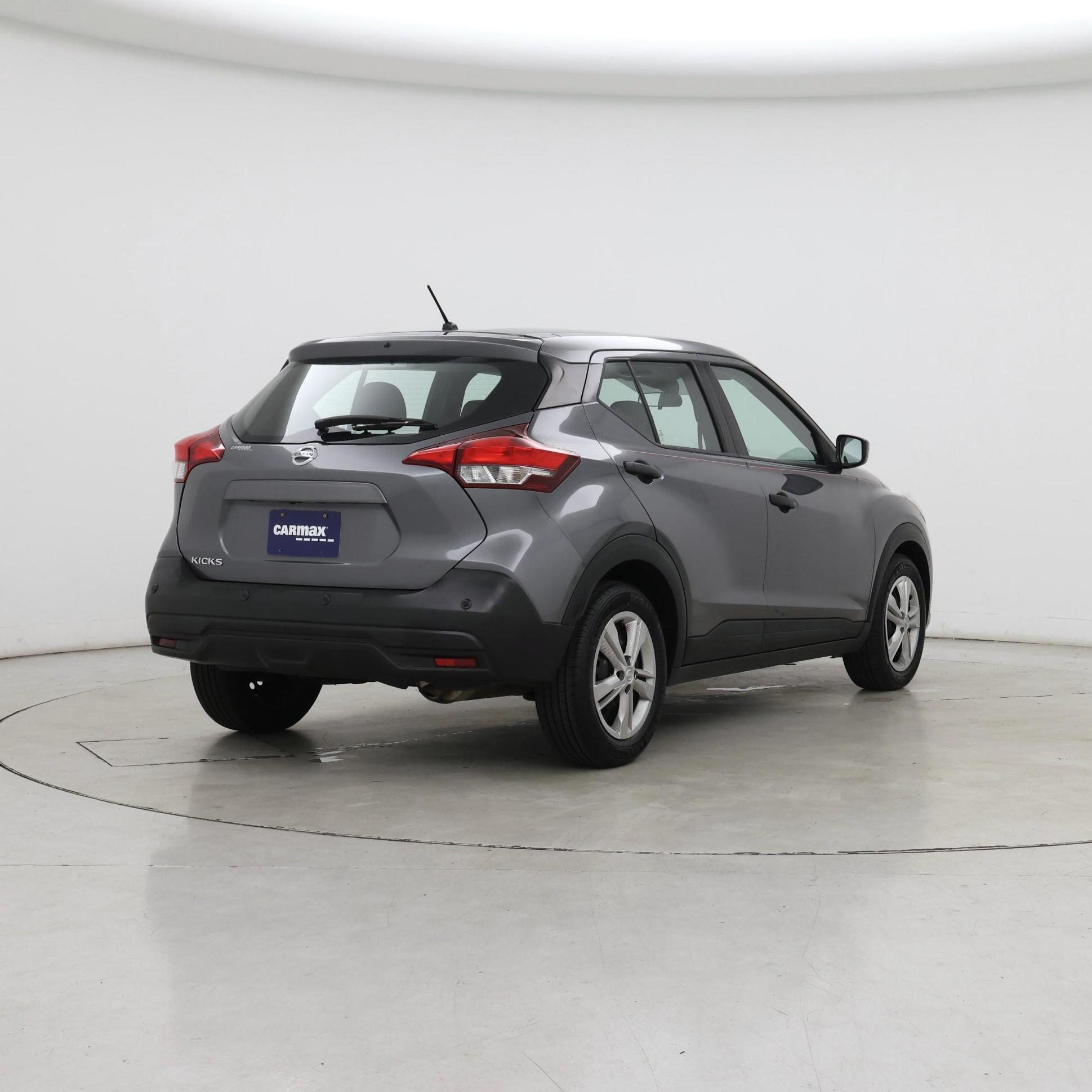 Thumbnail: 2020 Nissan Kicks - 8