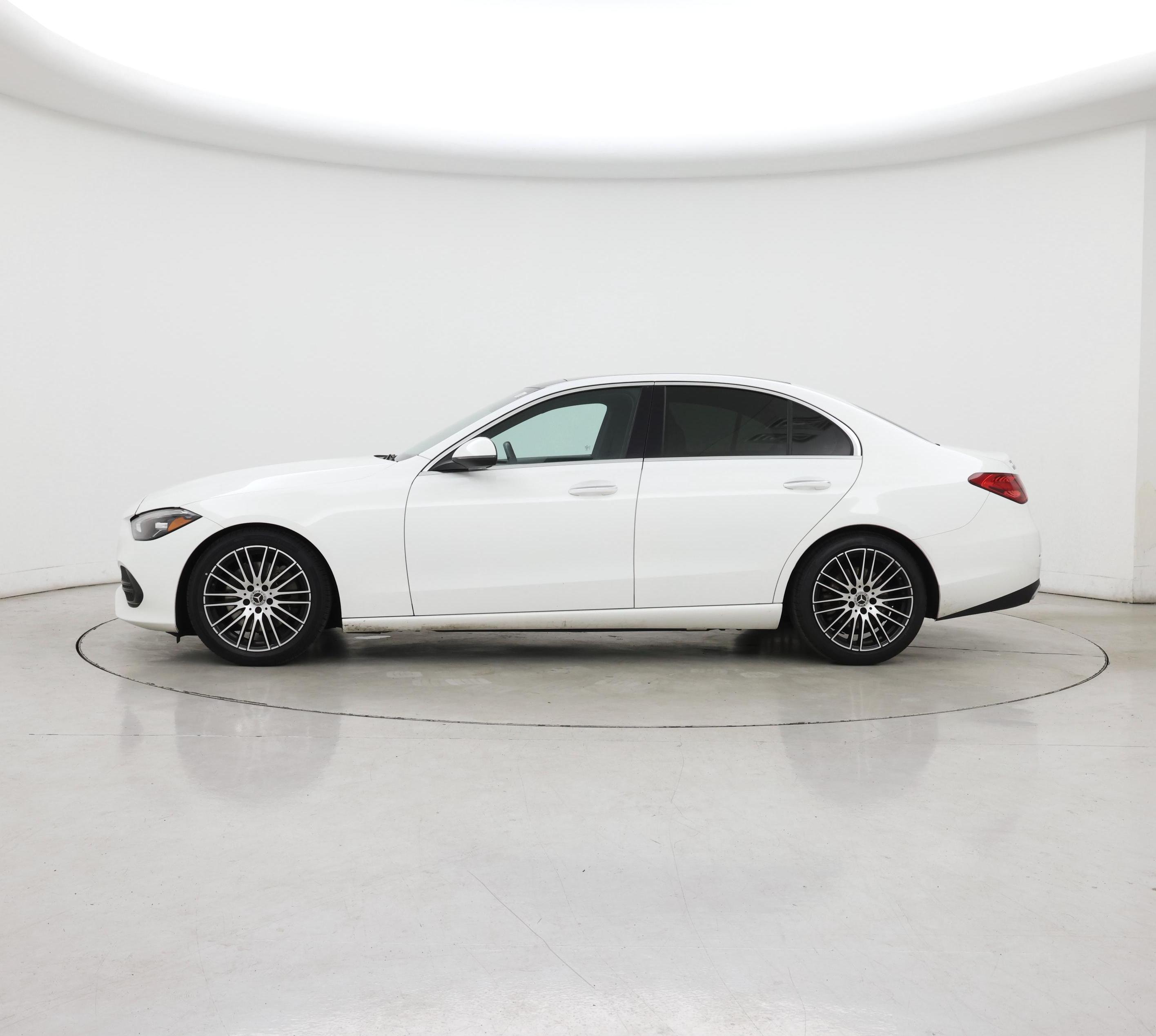 Thumbnail: 2022 Mercedes-Benz C-Class - 3