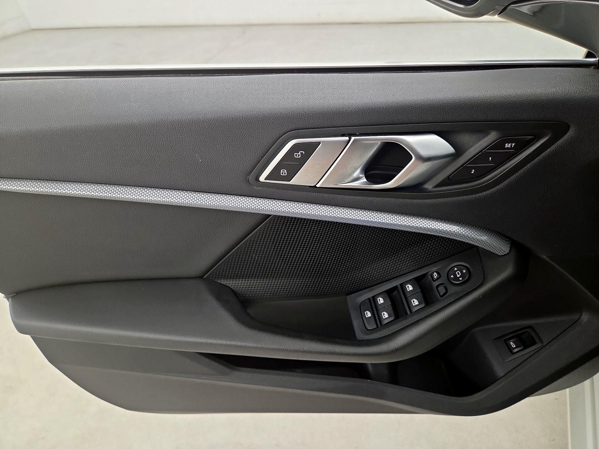 Thumbnail: 2021 BMW 2 Series - 12