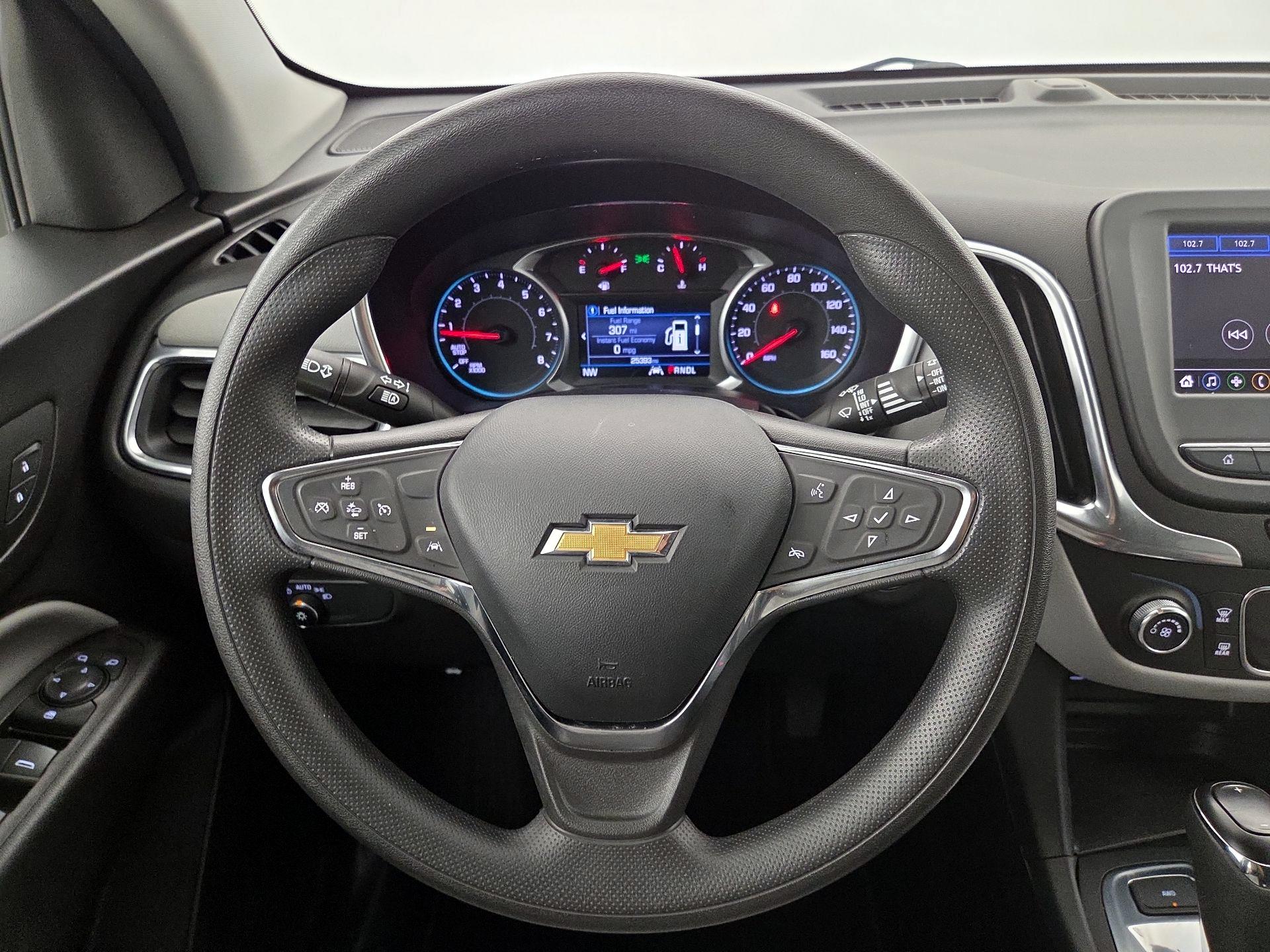 Thumbnail: 2021 Chevrolet Equinox - 10