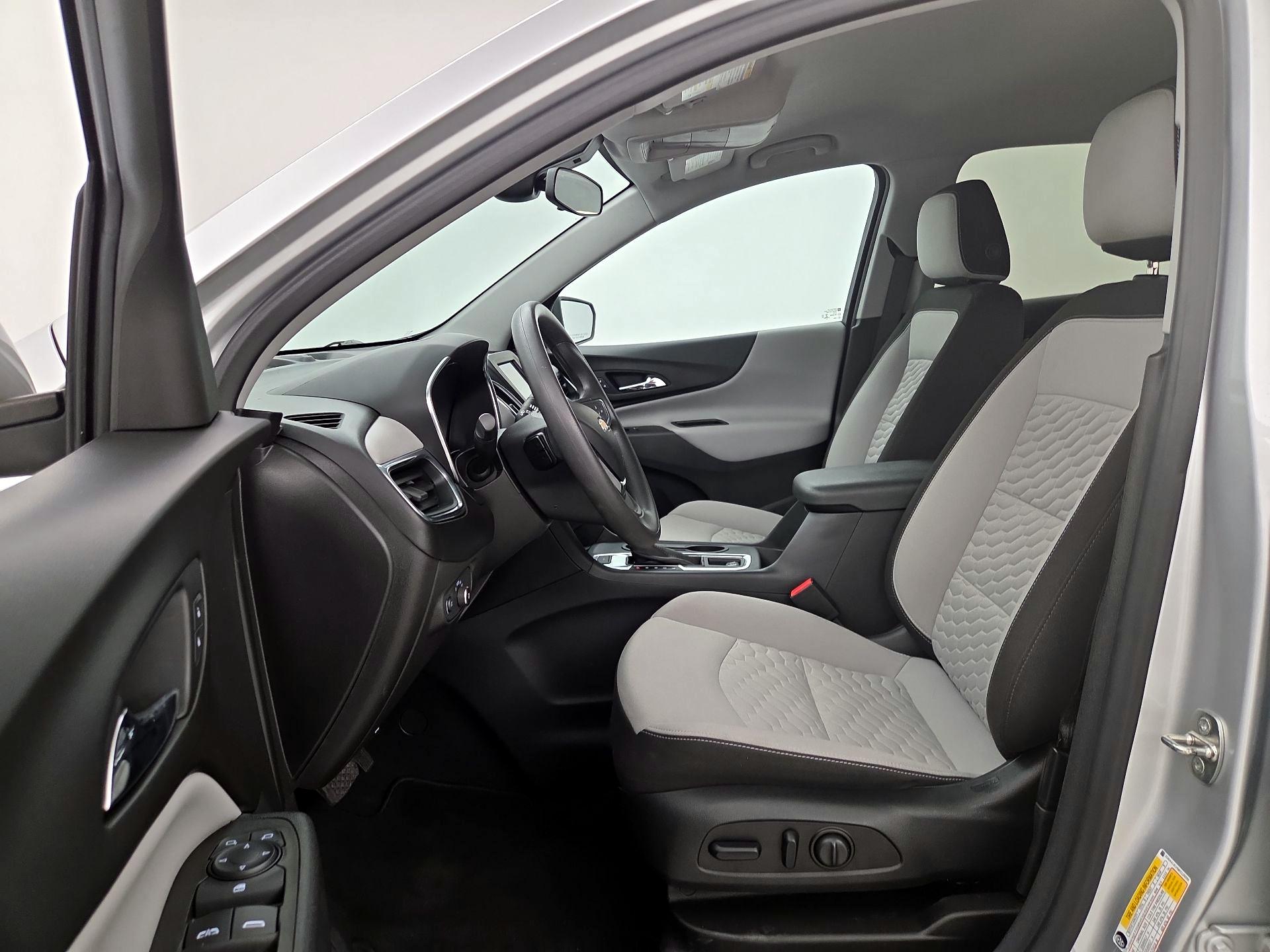 Thumbnail: 2021 Chevrolet Equinox - 11