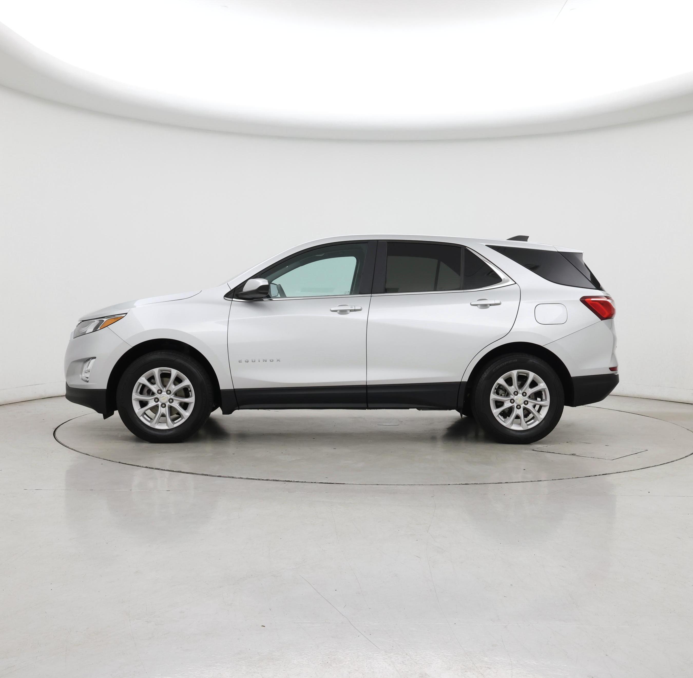 Thumbnail: 2021 Chevrolet Equinox - 3