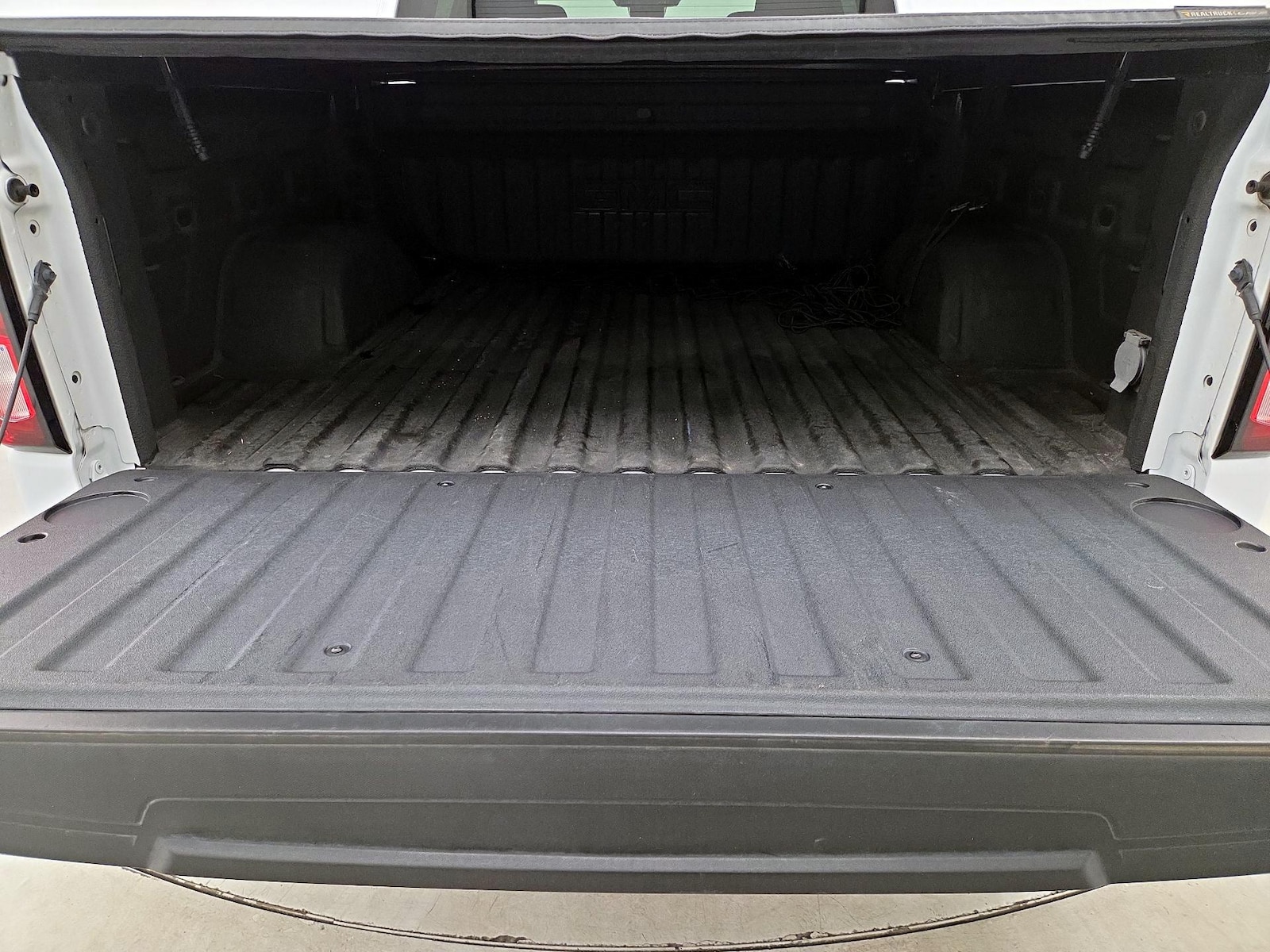 2024 GMC Sierra 1500 Elevation - Photo 22