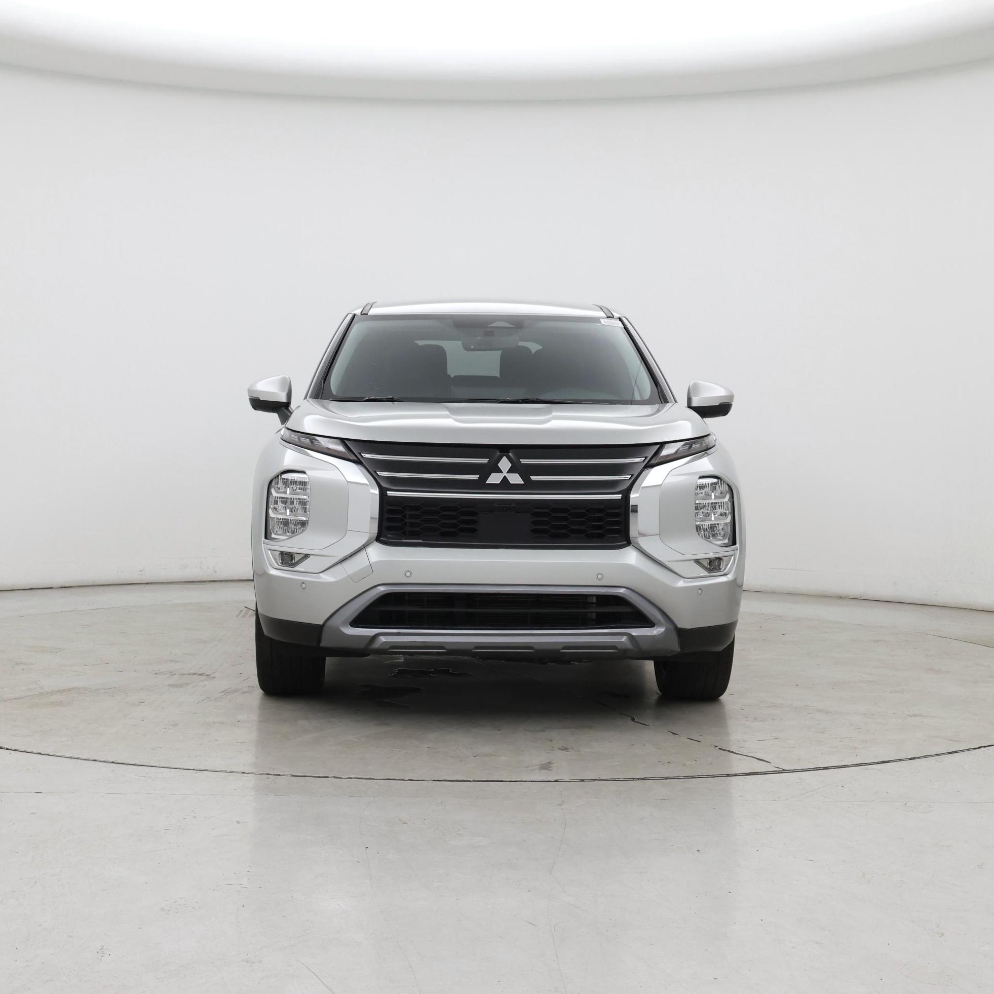 Thumbnail: 2025 Mitsubishi Outlander - 5