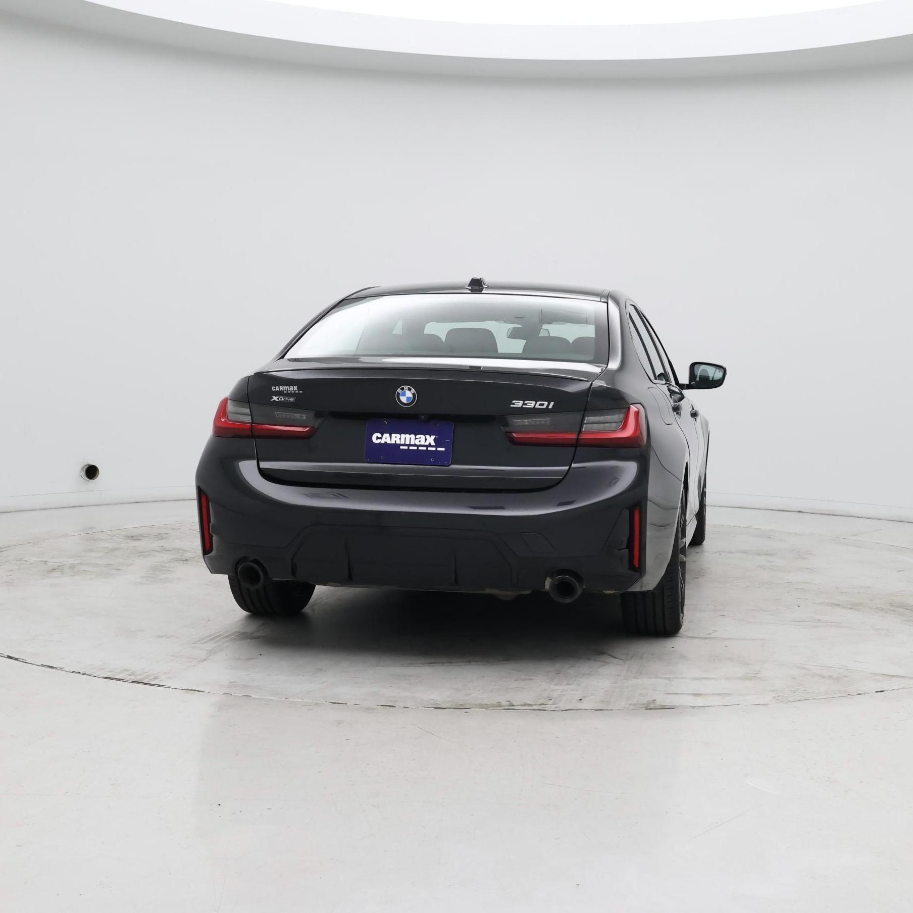 Thumbnail: 2023 BMW 3 Series - 2
