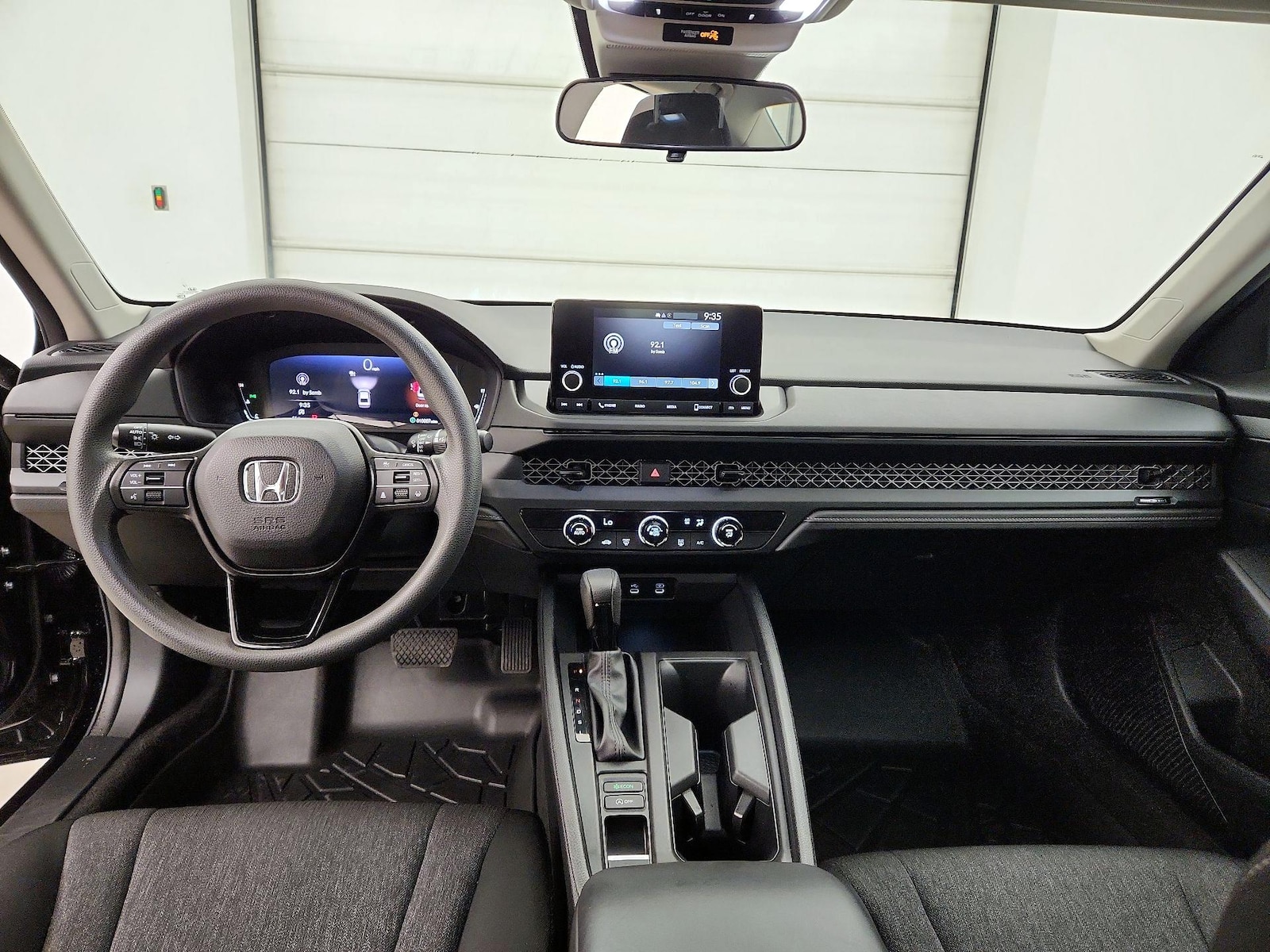 2023 Honda Accord LX - Photo 10