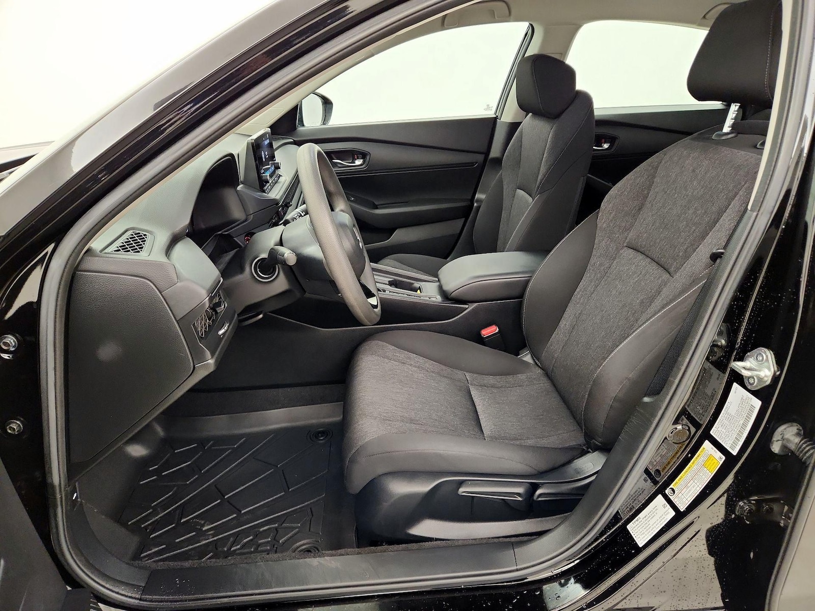 2023 Honda Accord LX - Photo 12