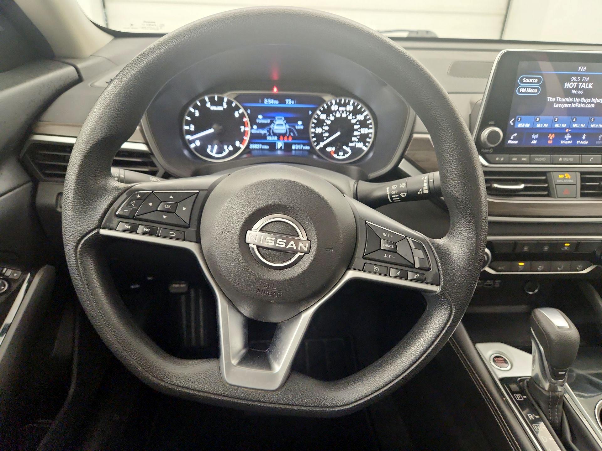 Thumbnail: 2023 Nissan Altima - 10