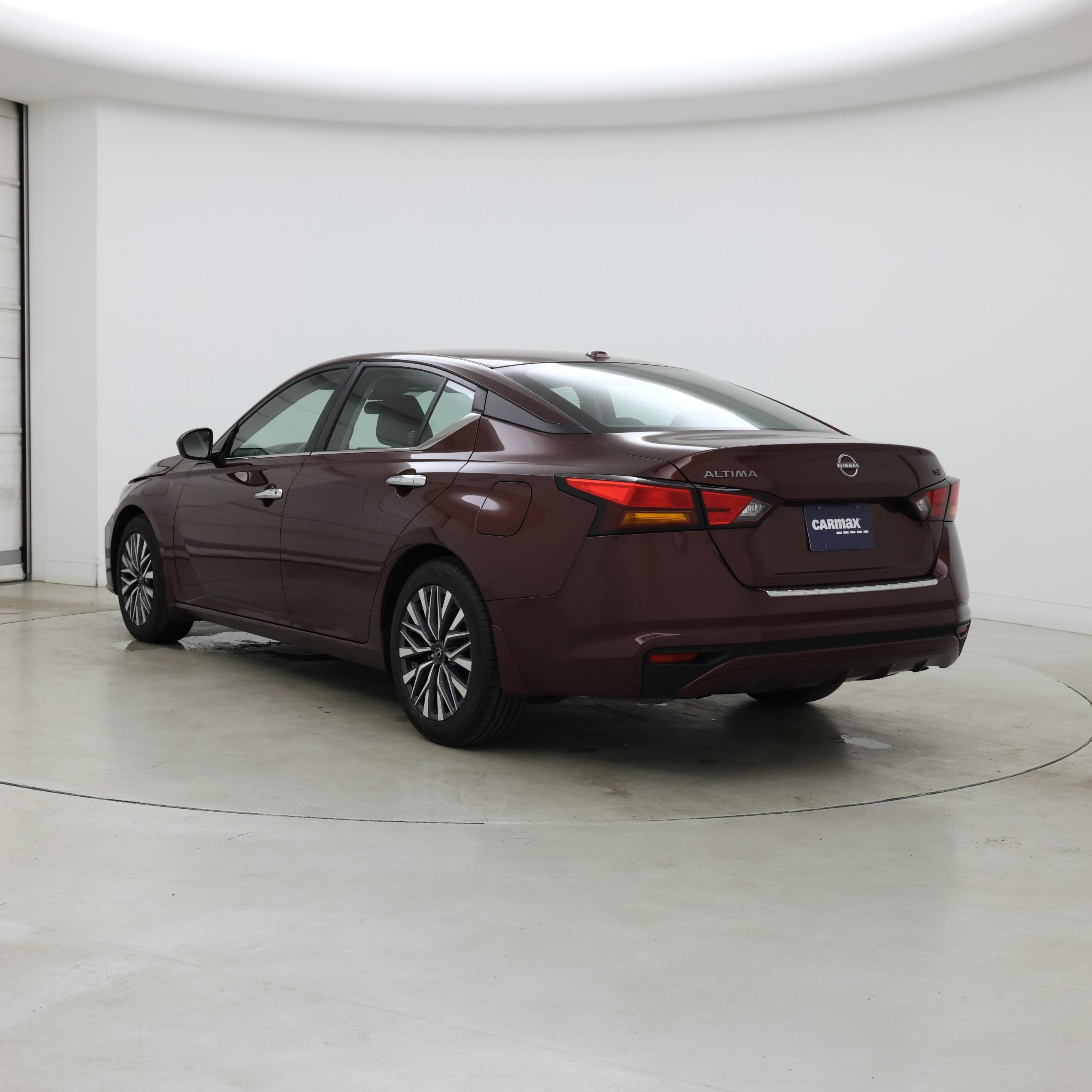 Thumbnail: 2023 Nissan Altima - 2