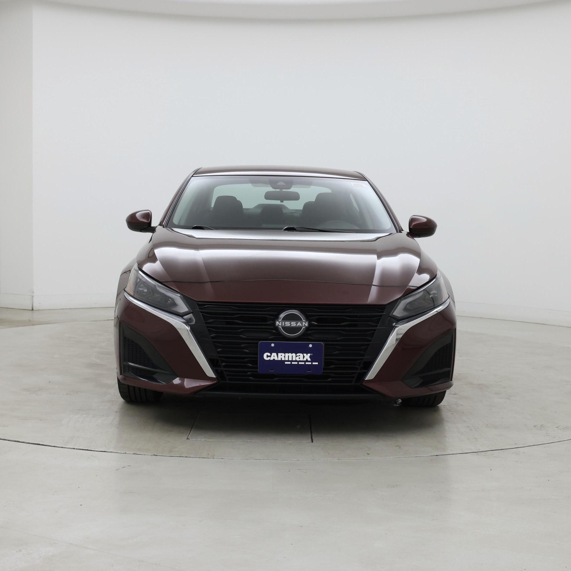 Thumbnail: 2023 Nissan Altima - 5