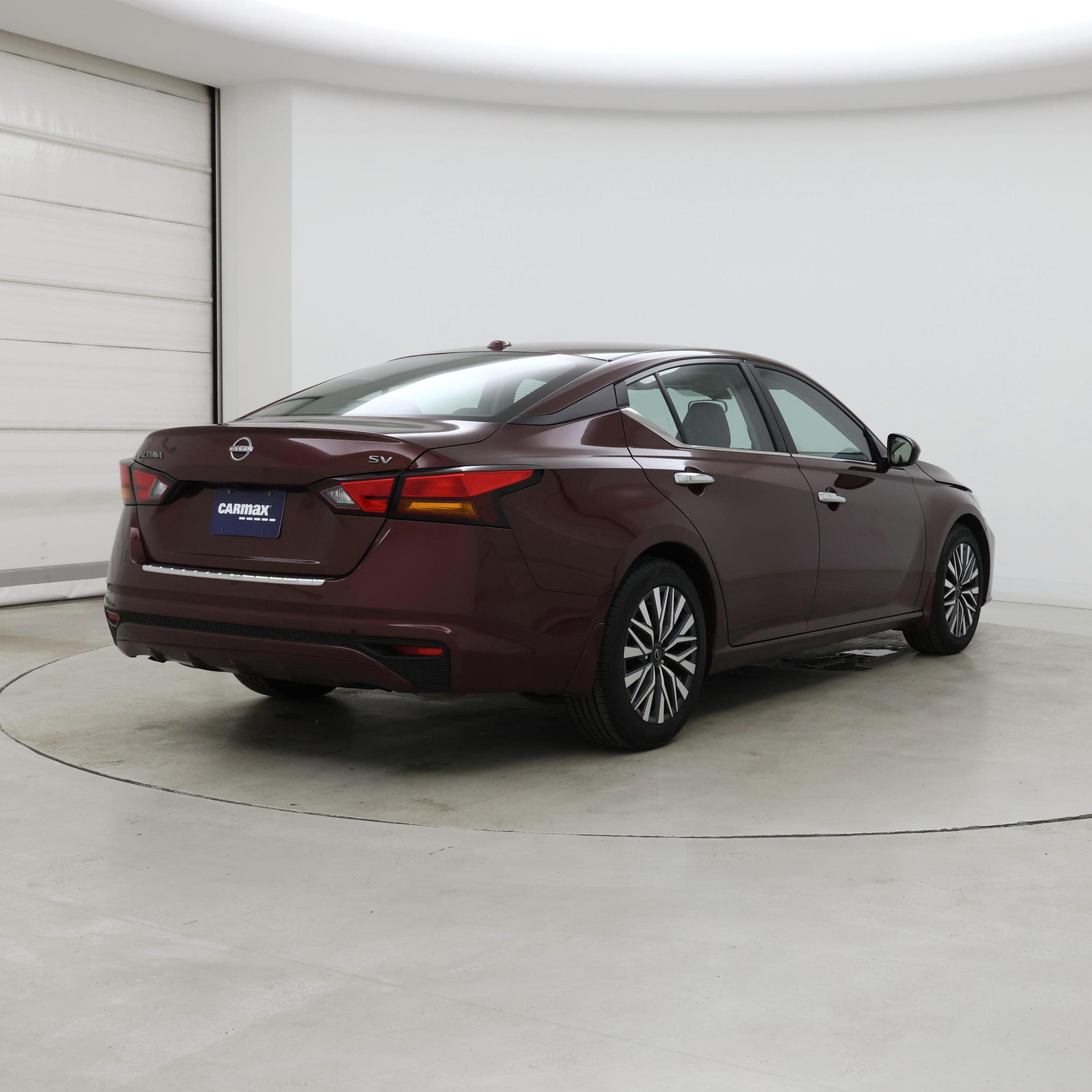 Thumbnail: 2023 Nissan Altima - 8