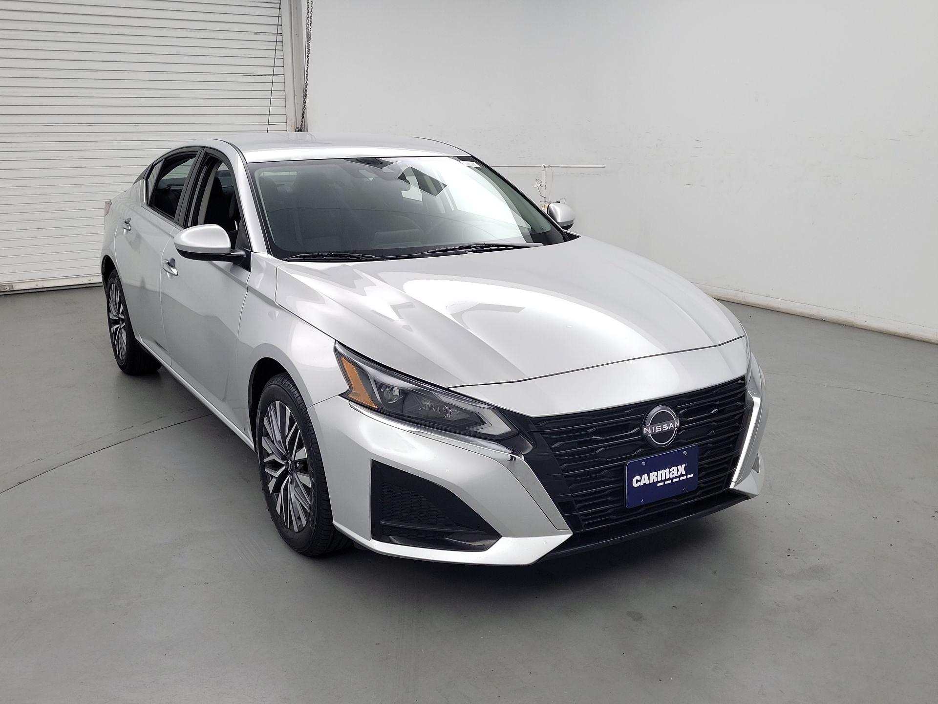 Thumbnail: 2023 Nissan Altima - 1
