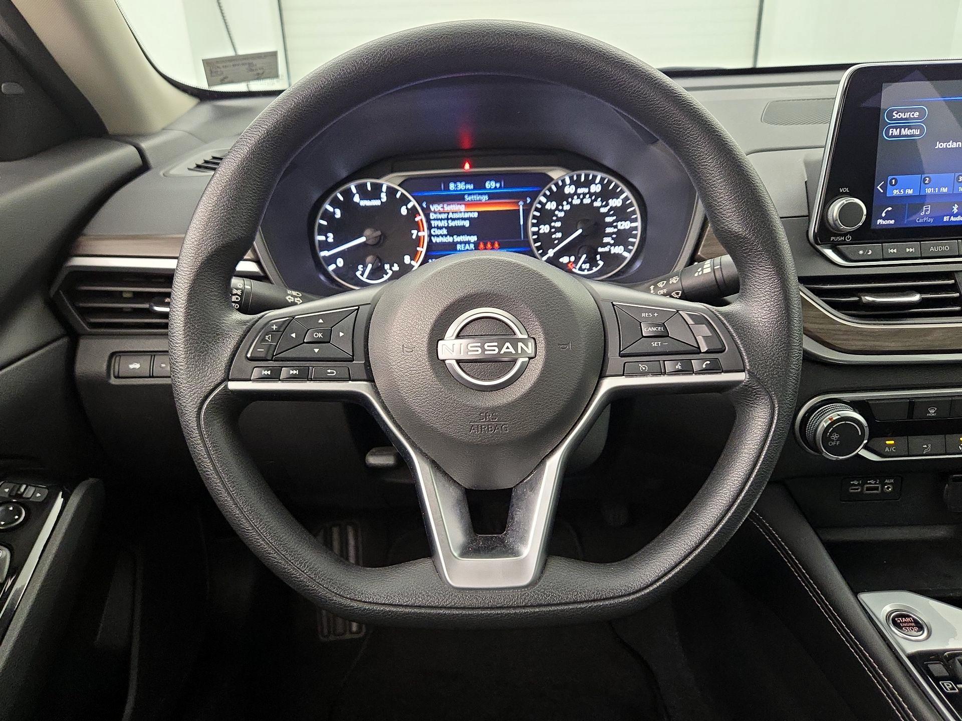 Thumbnail: 2023 Nissan Altima - 10