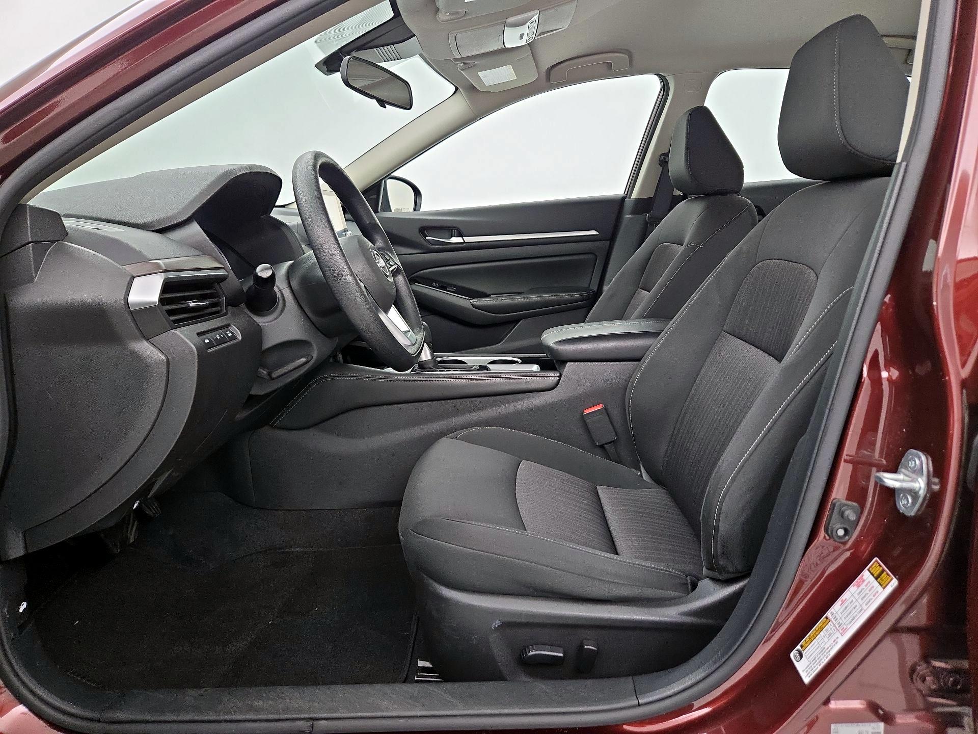 Thumbnail: 2023 Nissan Altima - 11