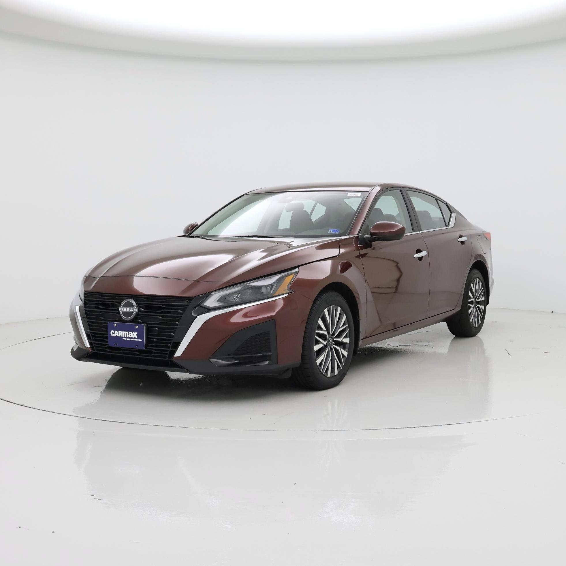 Thumbnail: 2023 Nissan Altima - 4