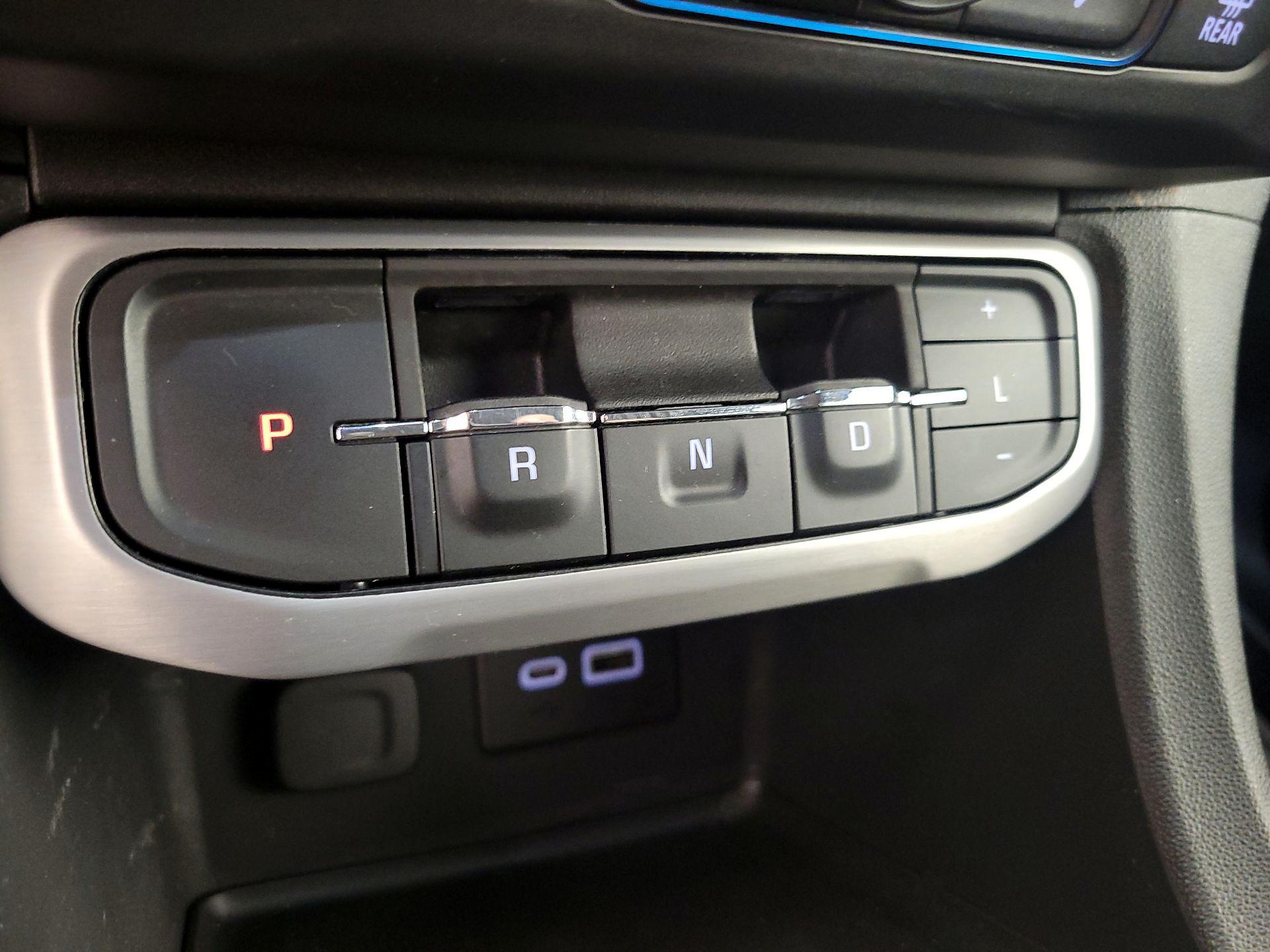 Thumbnail: 2022 GMC Acadia - 17