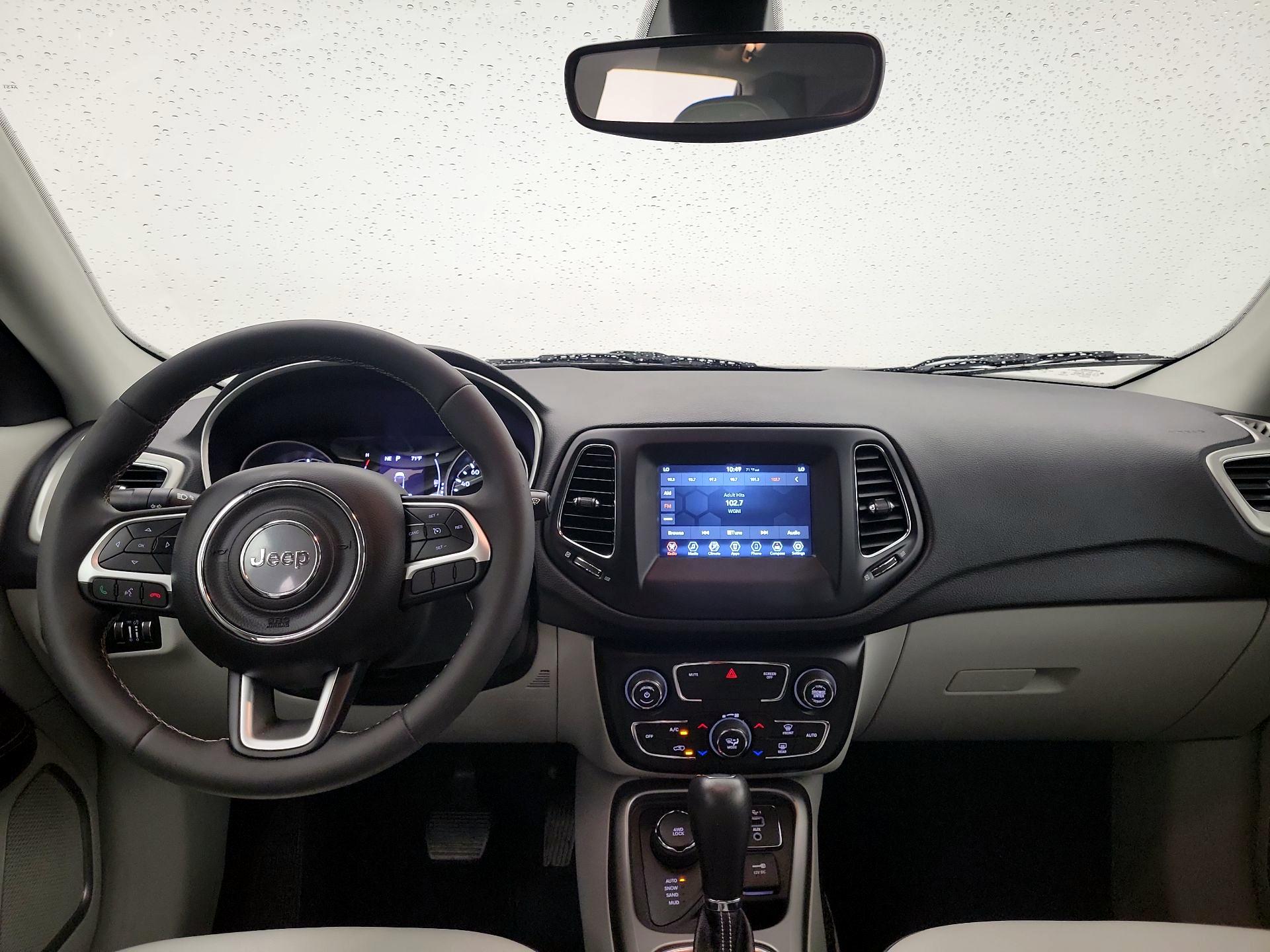 Thumbnail: 2021 Jeep Compass - 9