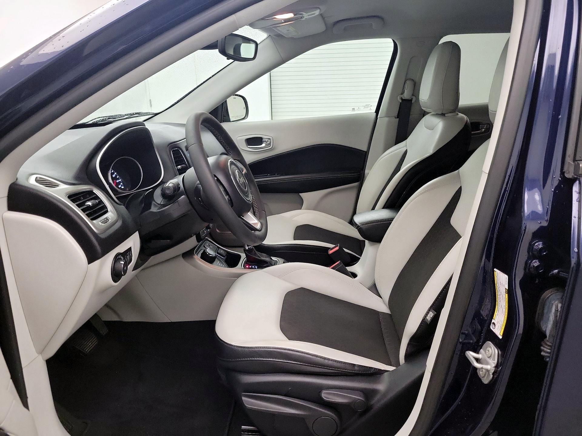 Thumbnail: 2021 Jeep Compass - 11