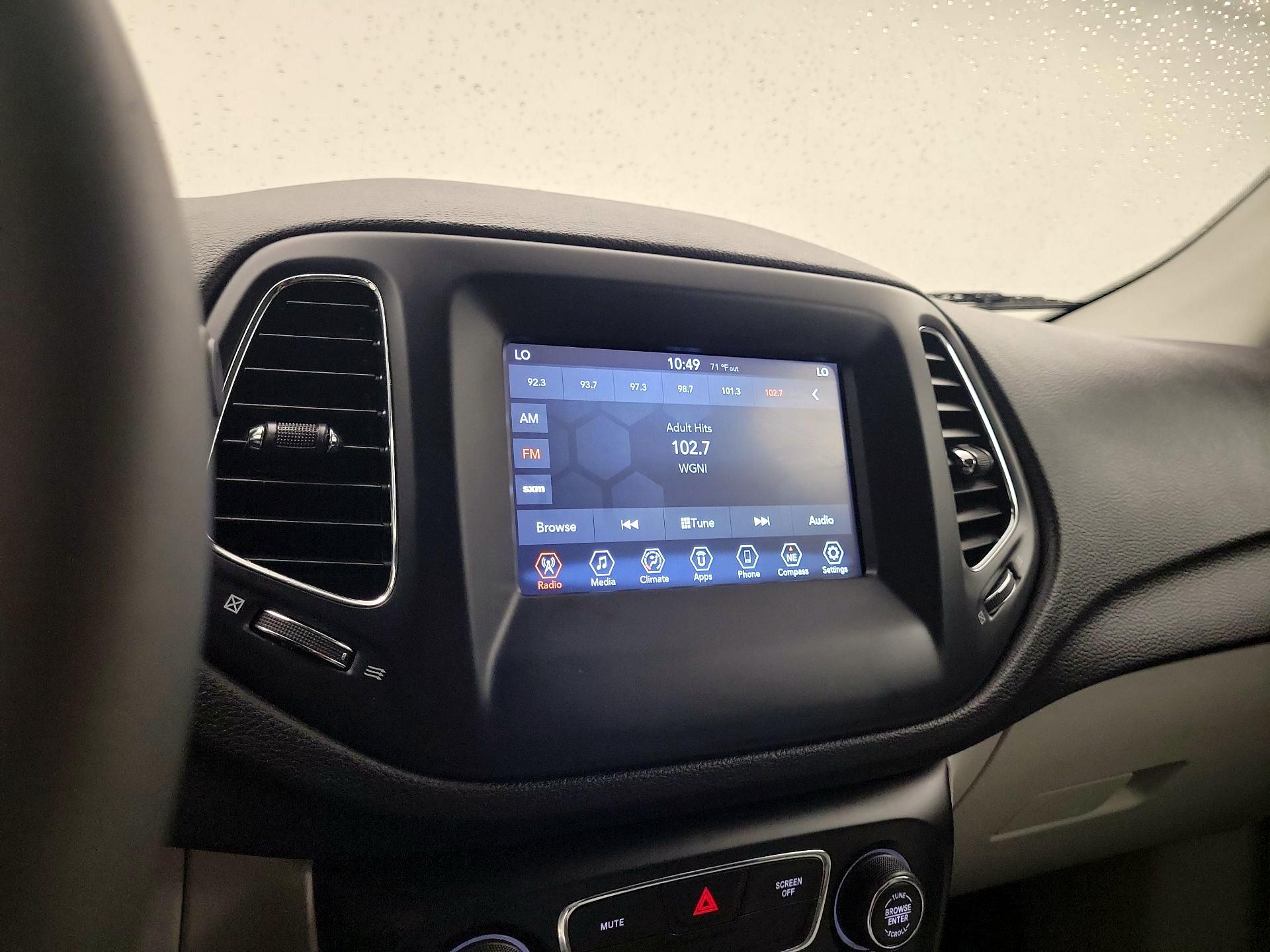 Thumbnail: 2021 Jeep Compass - 15