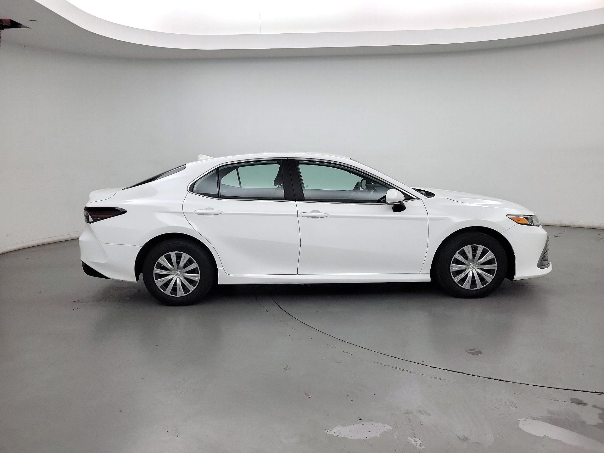 Thumbnail: 2023 Toyota Camry - 4