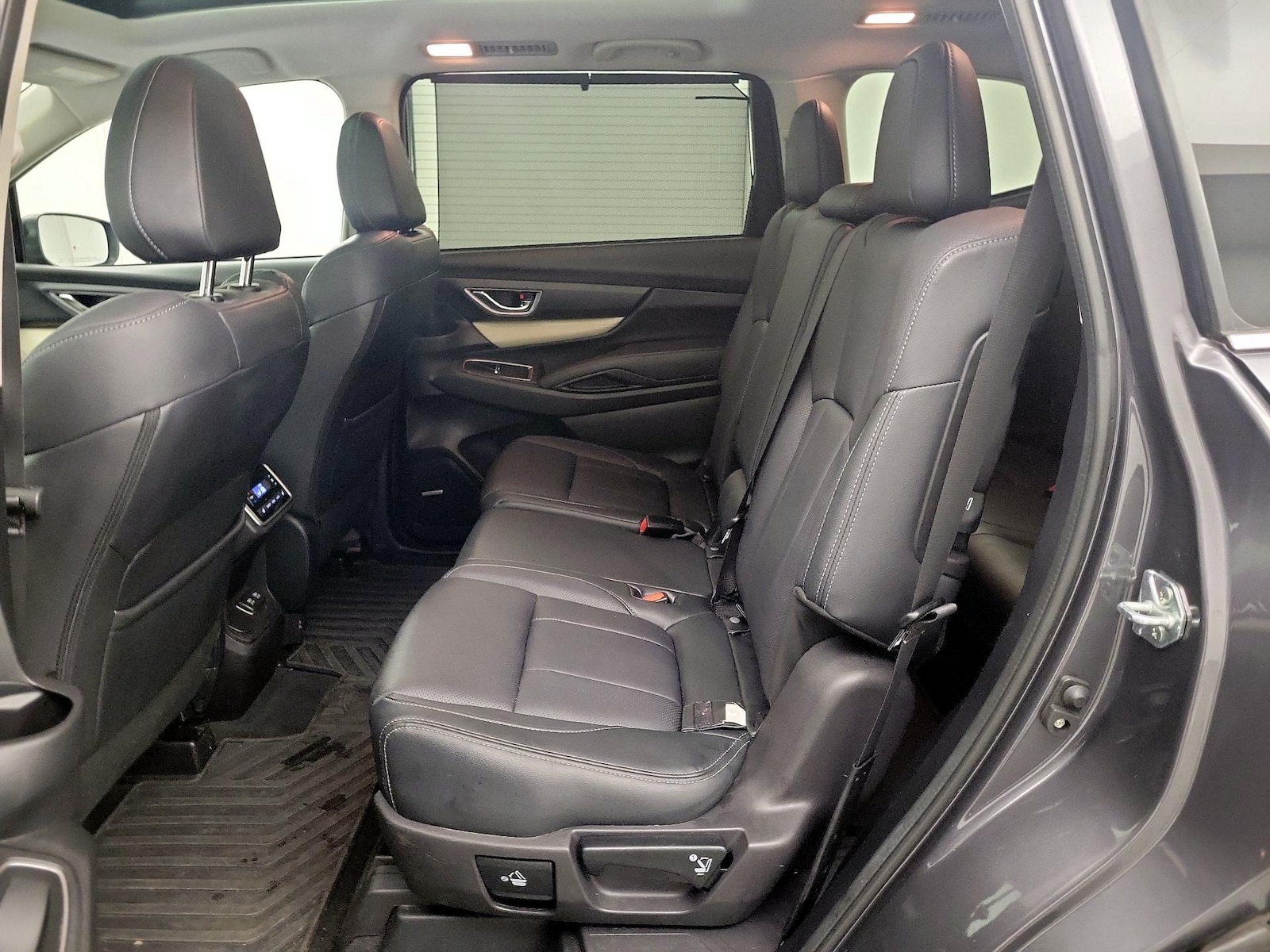 2022 Subaru Ascent Limited - Photo 22