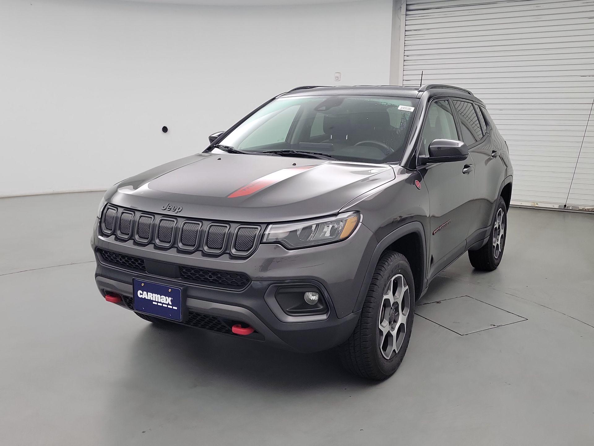Thumbnail: 2022 Jeep Compass - 3