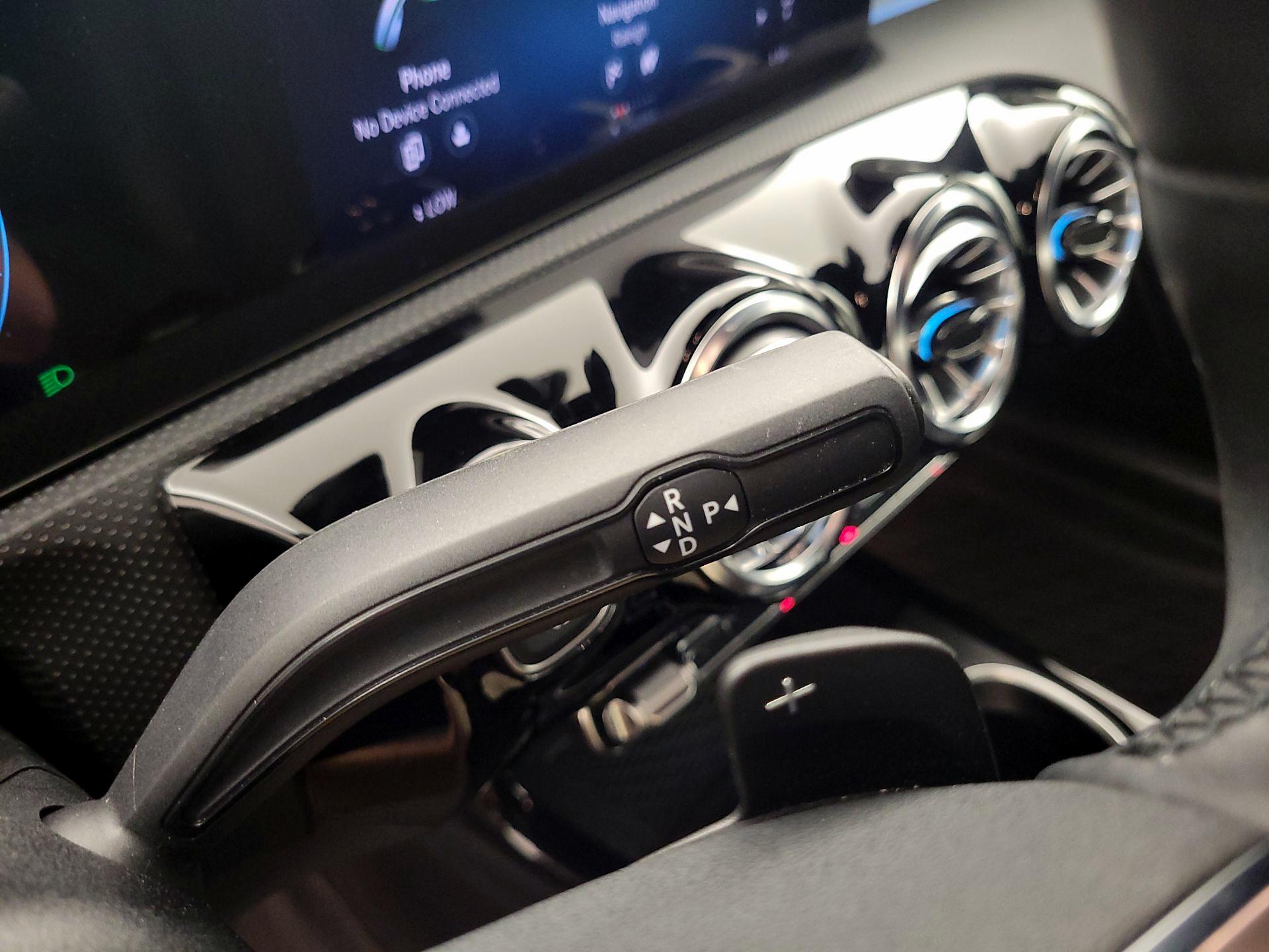 Thumbnail: 2023 Mercedes-Benz CLA - 17