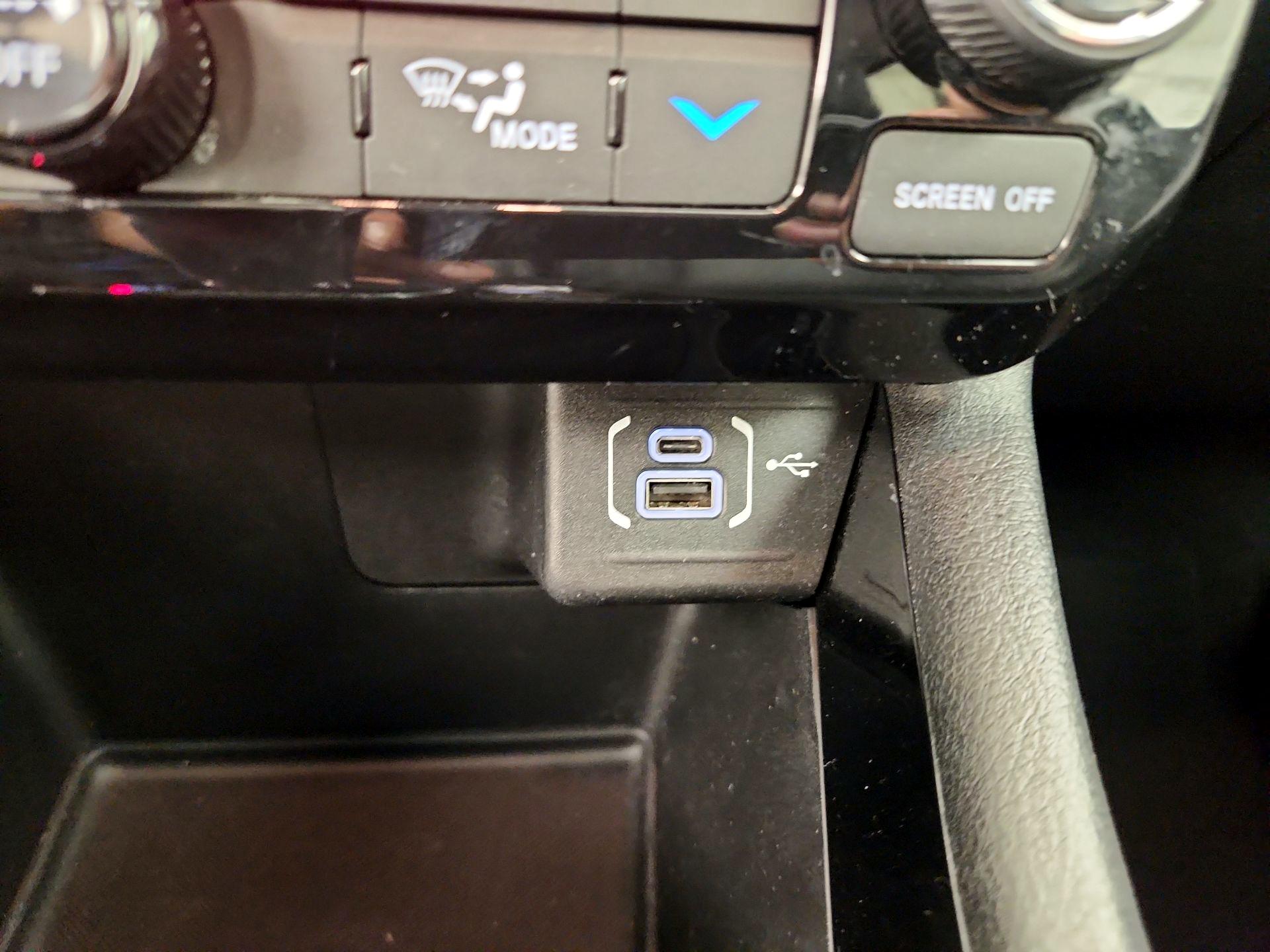 Thumbnail: 2022 Jeep Compass - 19