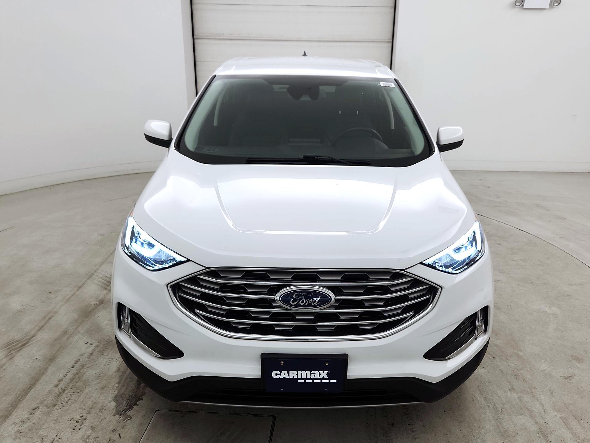 Thumbnail: 2021 Ford Edge - 2