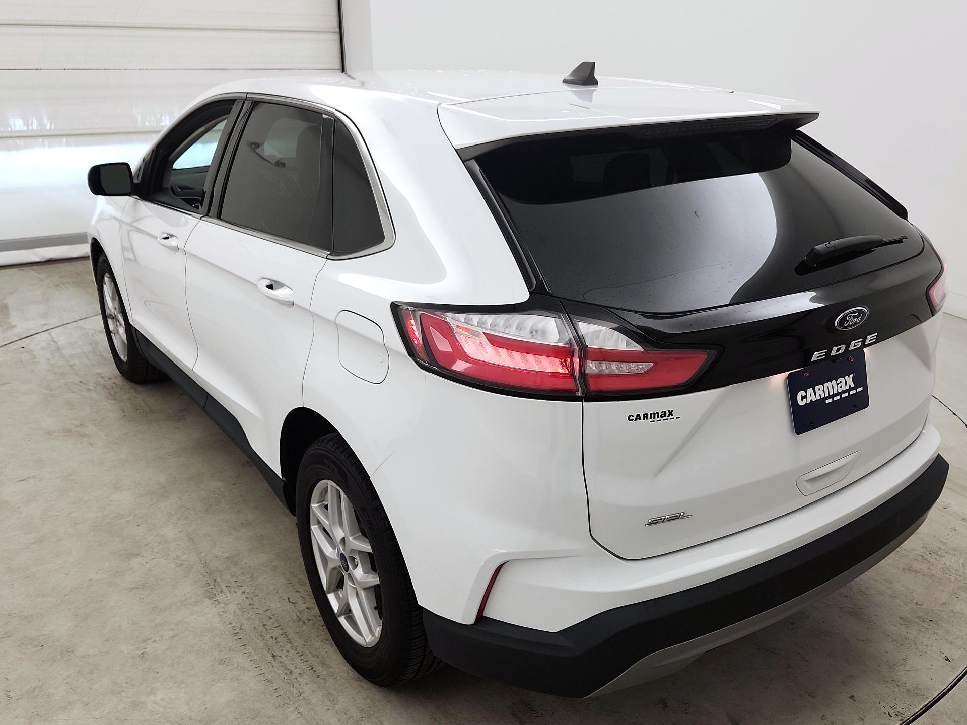 Thumbnail: 2021 Ford Edge - 7