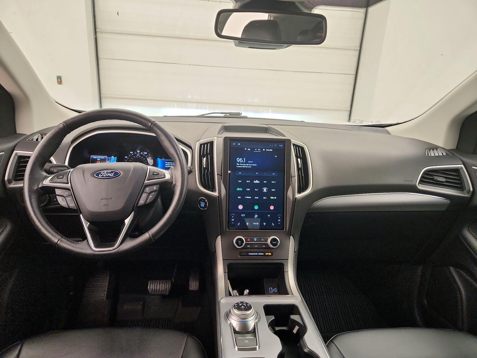 Thumbnail: 2021 Ford Edge - 8