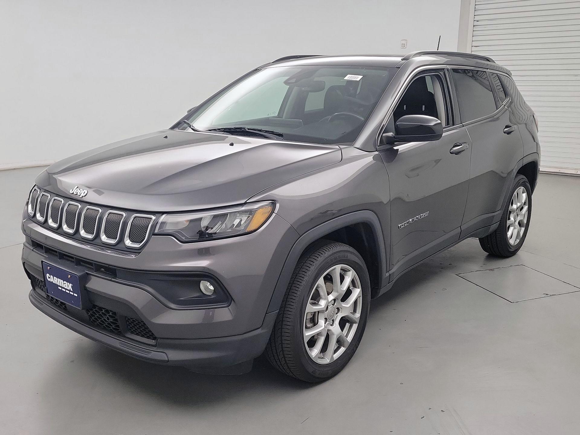 Thumbnail: 2022 Jeep Compass - 3