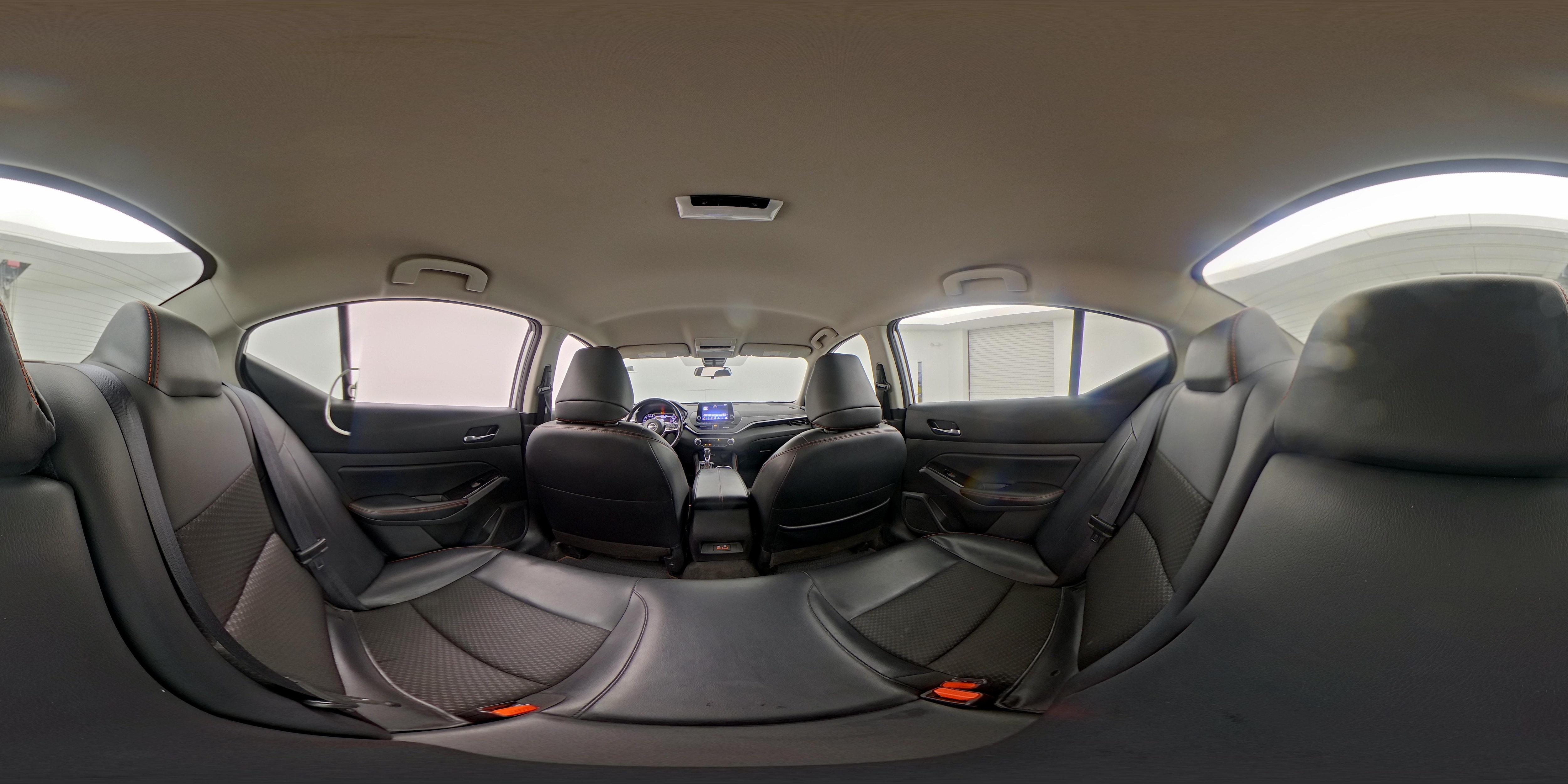 2023 Nissan Altima SR - Photo 23