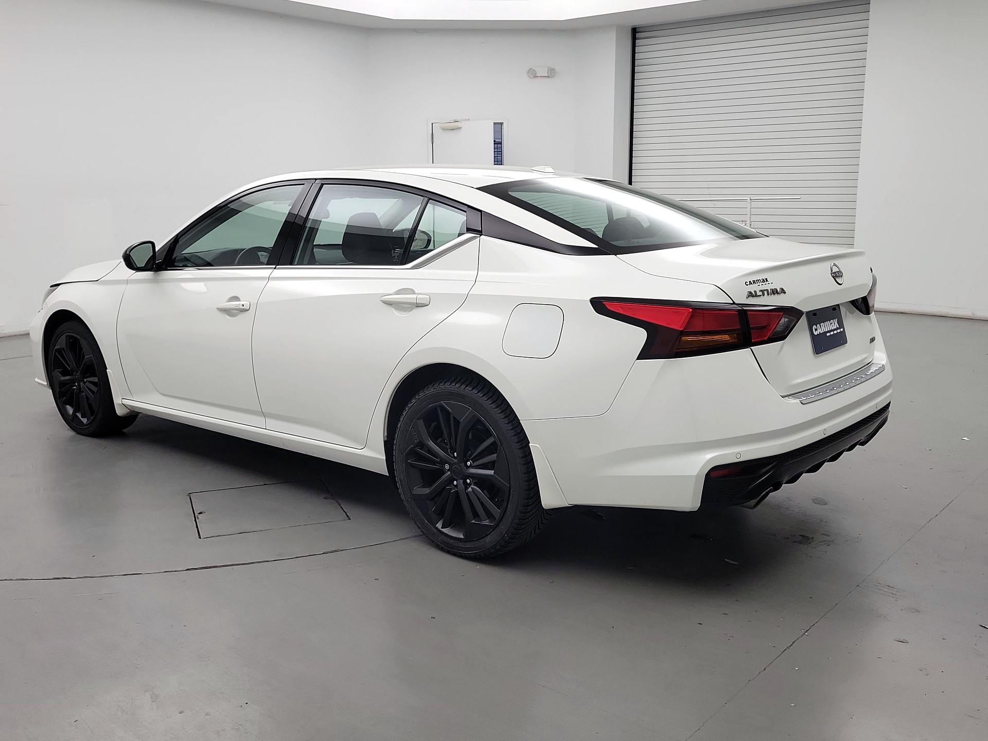 Thumbnail: 2023 Nissan Altima - 7