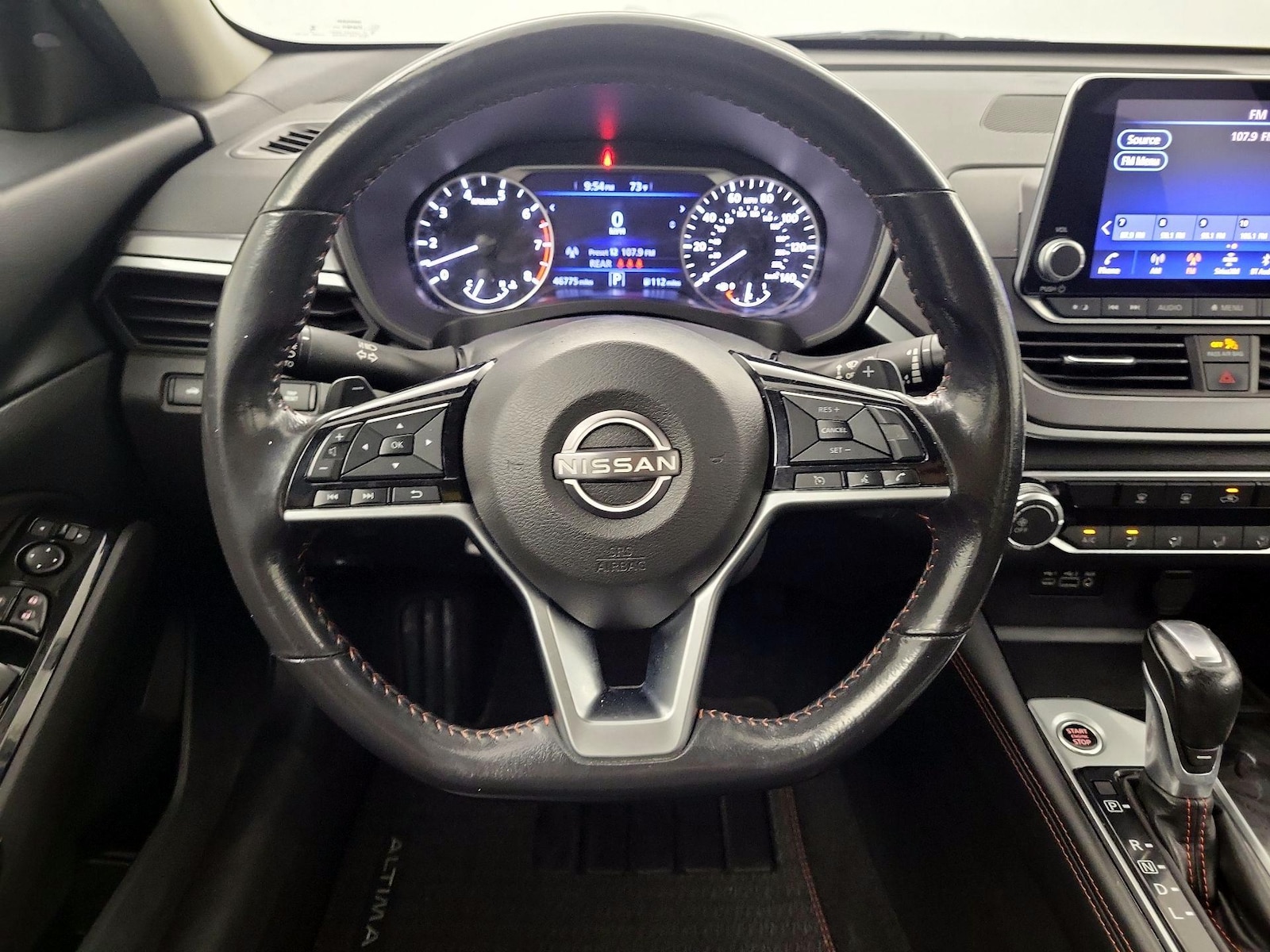 2023 Nissan Altima SR - Photo 9