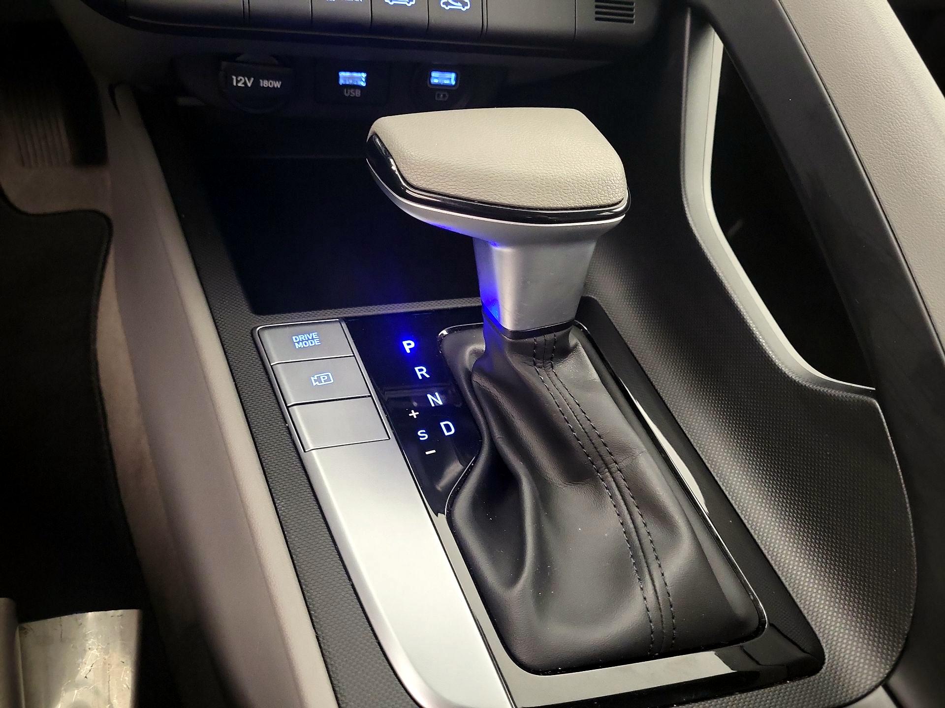 Thumbnail: 2023 Hyundai Elantra - 14